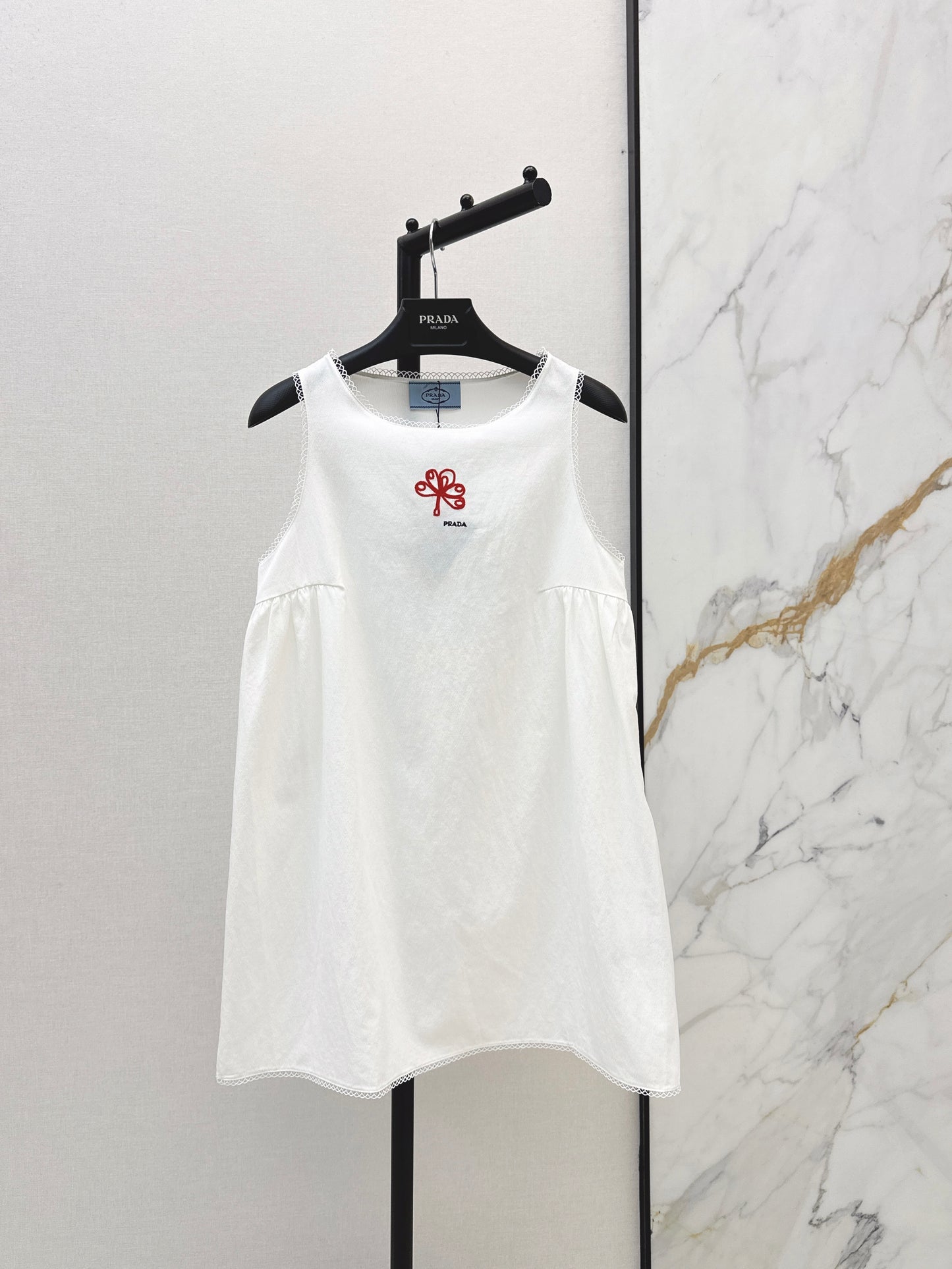 26SS NEW Embroidered lace sleeveless dress