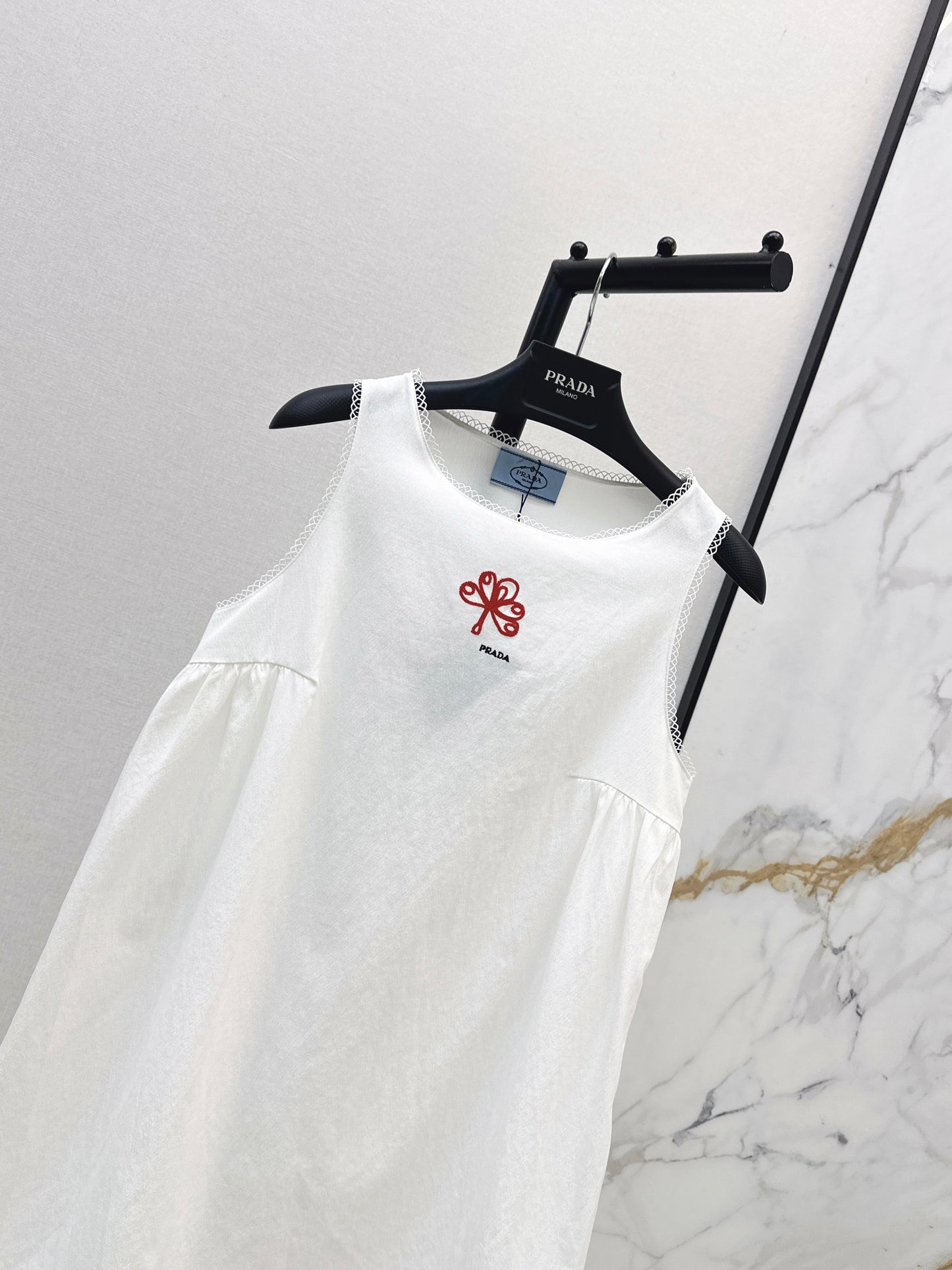 26SS NEW Embroidered lace sleeveless dress