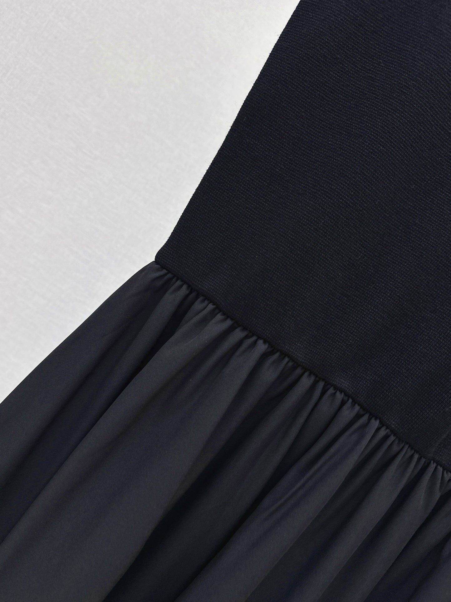26SS NEW Spliced long sleeveless dress