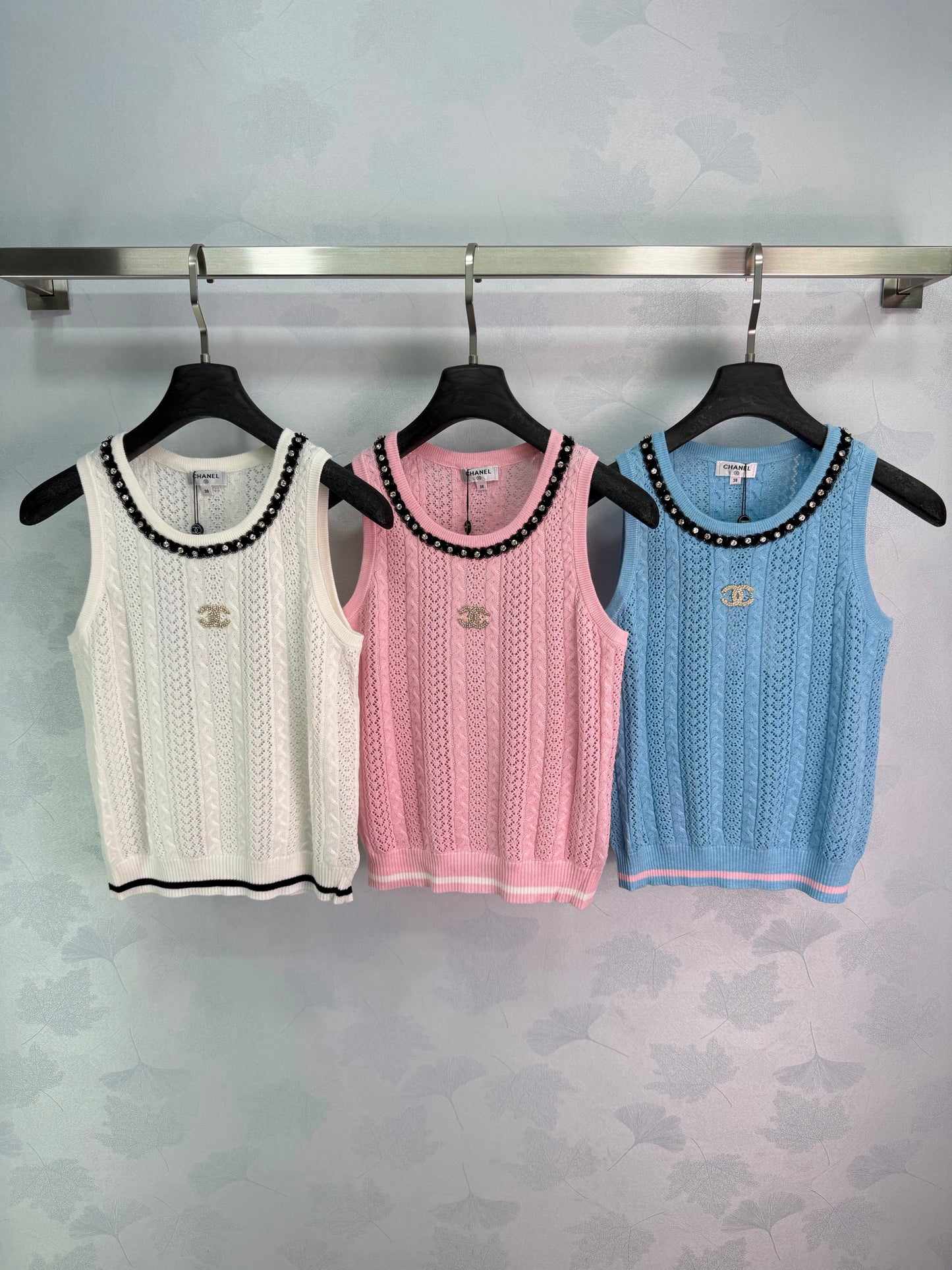 26SS NEW Hollow round neck knitted vest