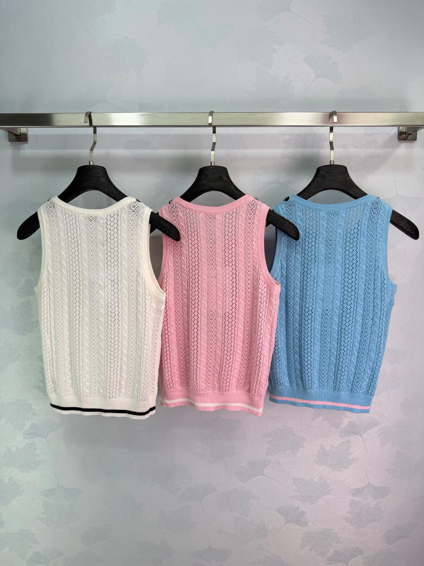 26SS NEW Hollow round neck knitted vest