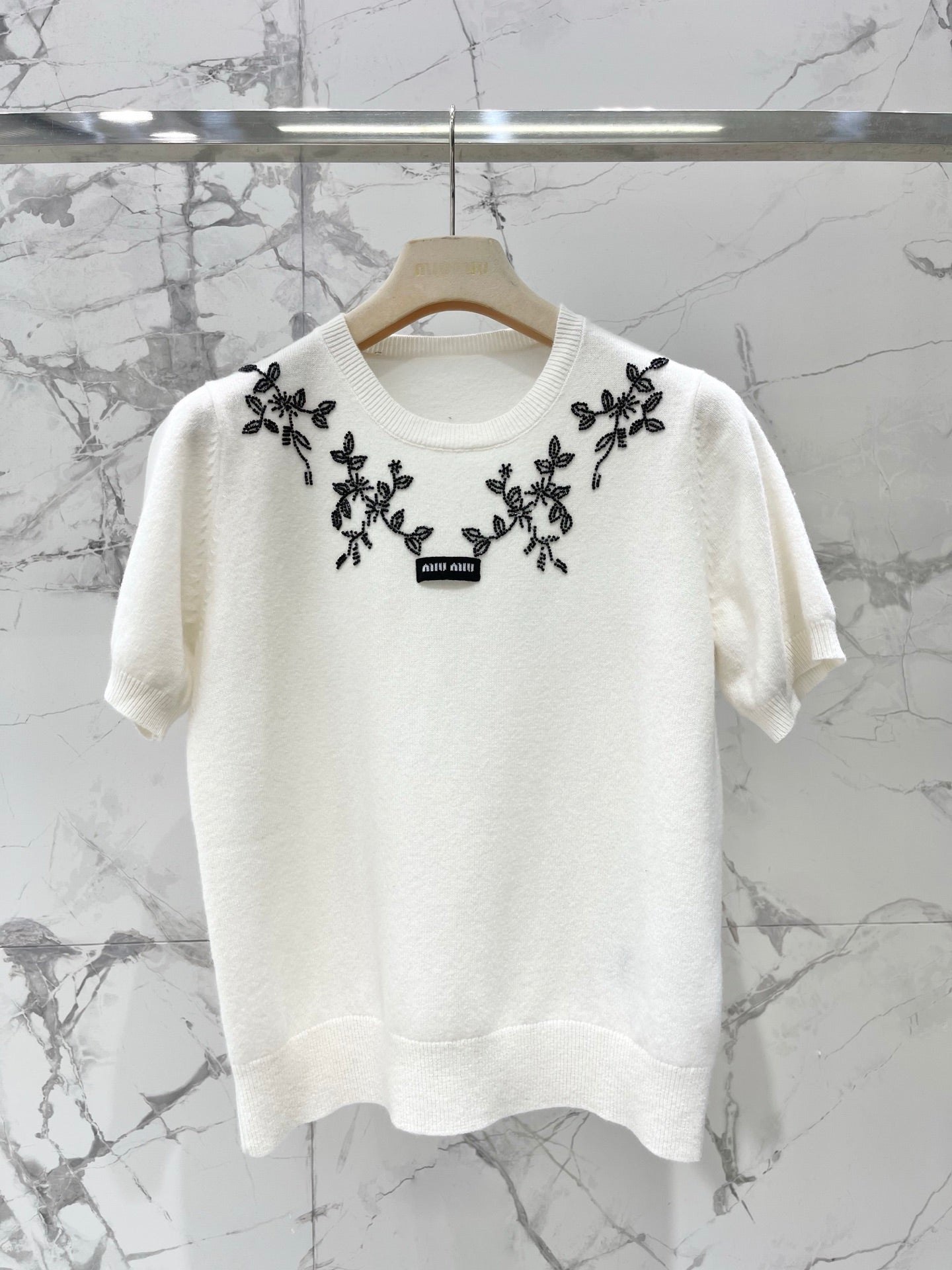 26SS NEW Lady style beaded embroidery knitted T-shirt