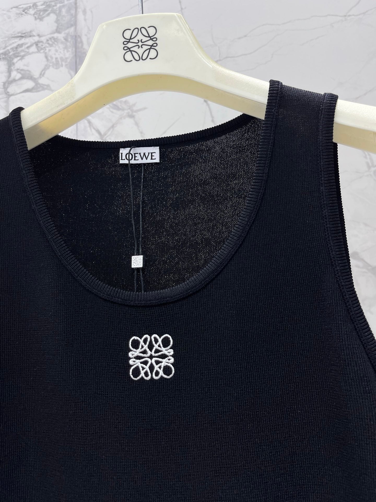 26SS NEW Embroidered knitted sleeveless vest