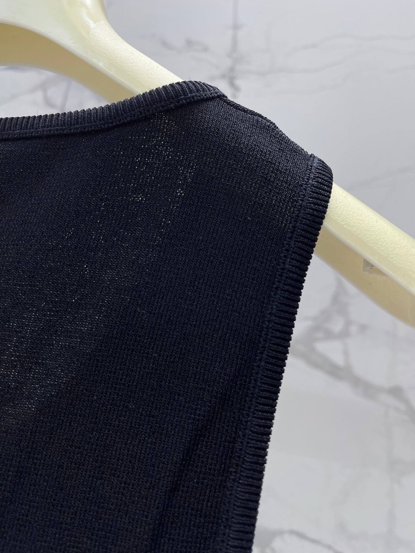 26SS NEW Embroidered knitted sleeveless vest