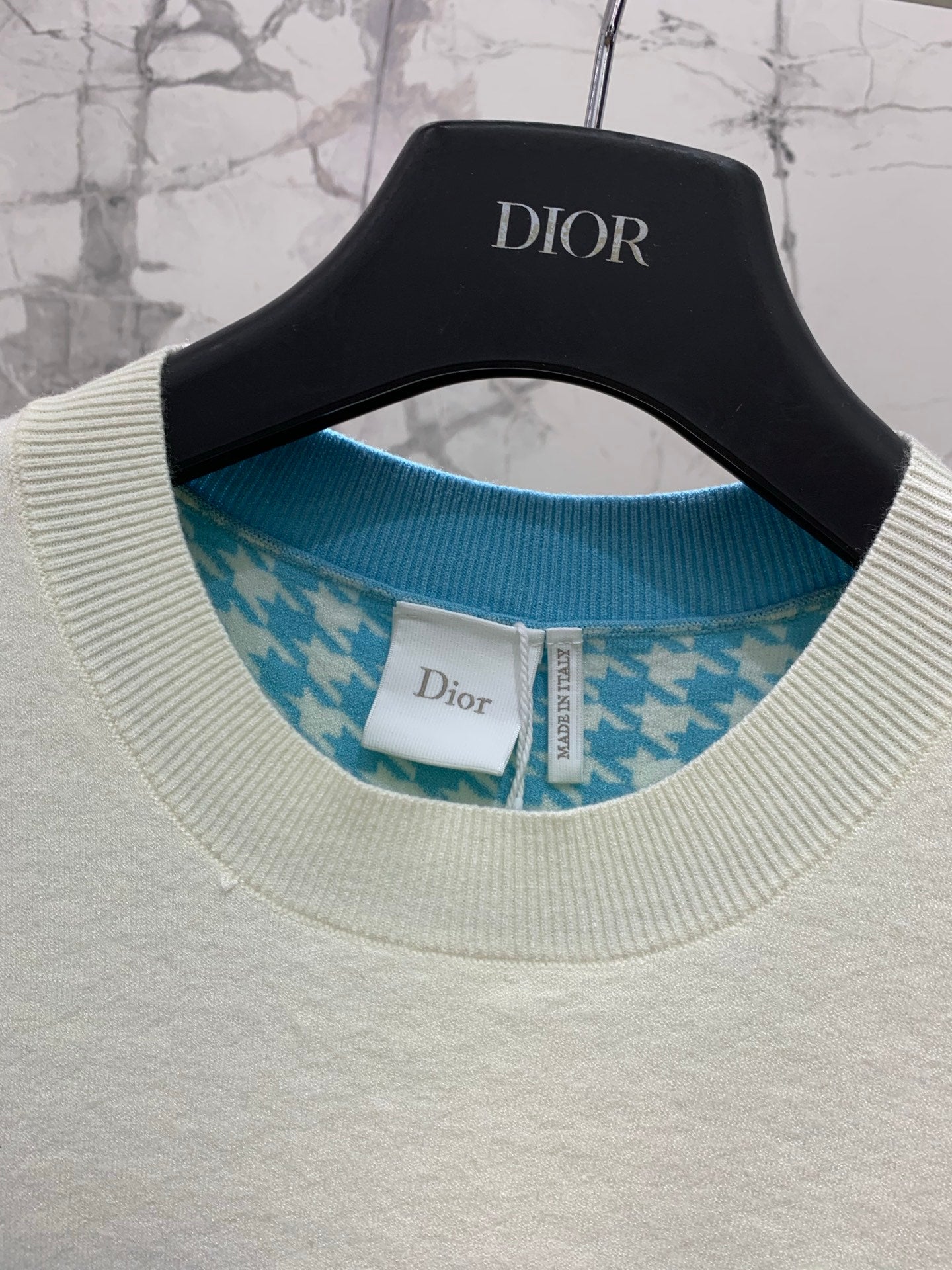 26SS NEUES Klassisches Hahnentritt-Jacquard-Colorblocking-Maschenkurzarm mit Schleife und Schriftzug