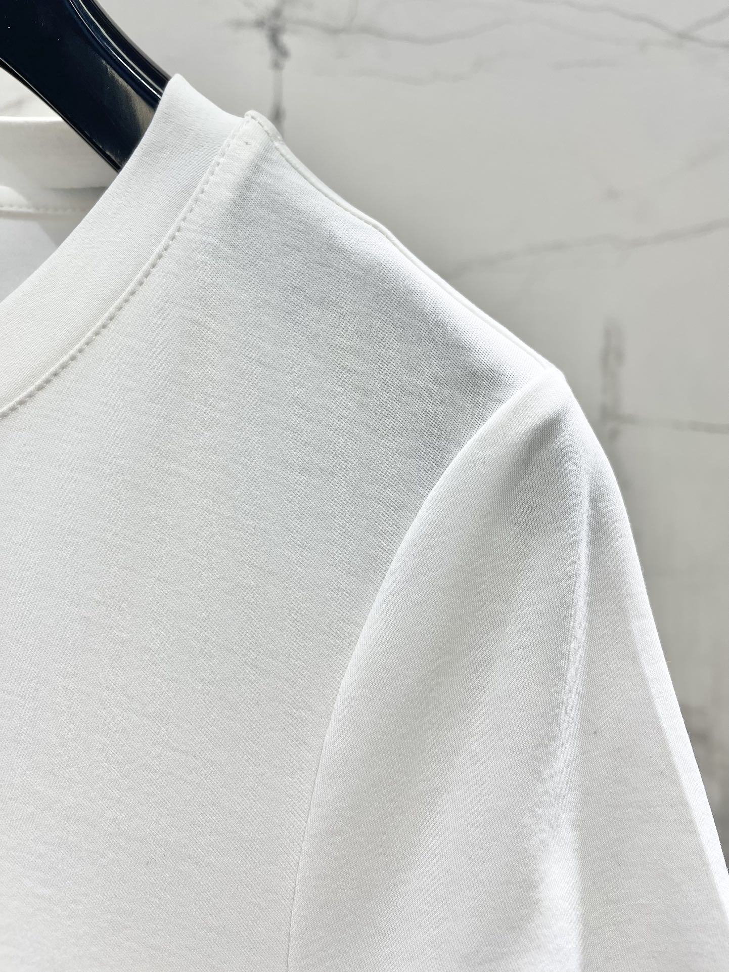 26SS NEUES Kristall-Diamant Kurzarm-T-Shirt