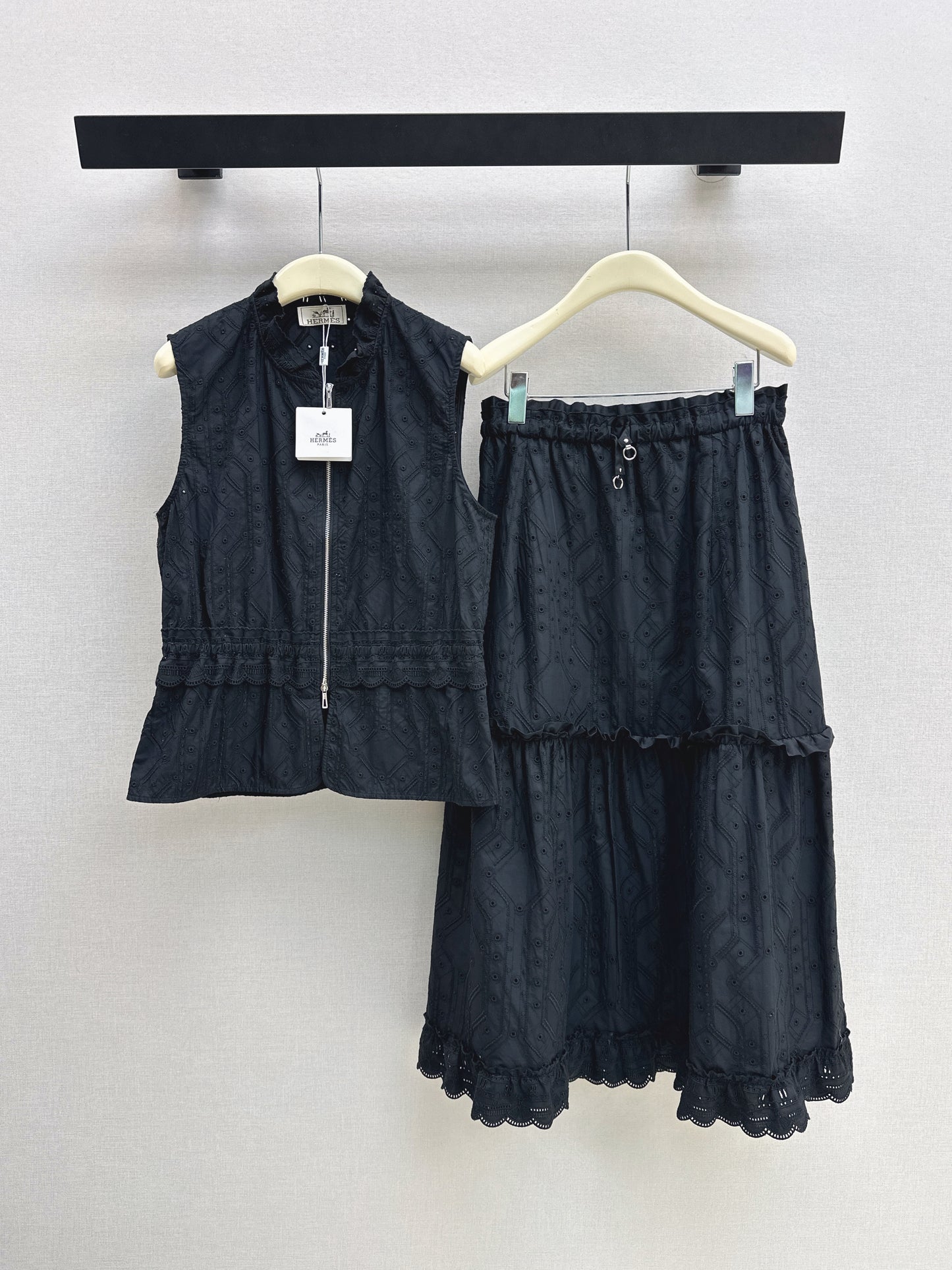26SS NEW Gentle French style heavy industry hollow embroidery suit
