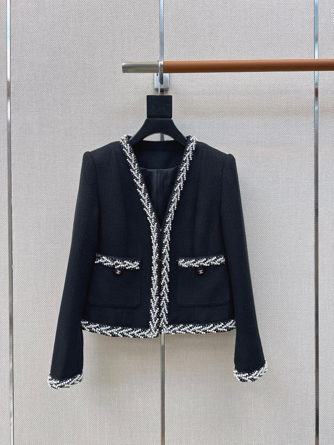 26SS NEW Heavy handmade pearl trim V-neck woven jacket