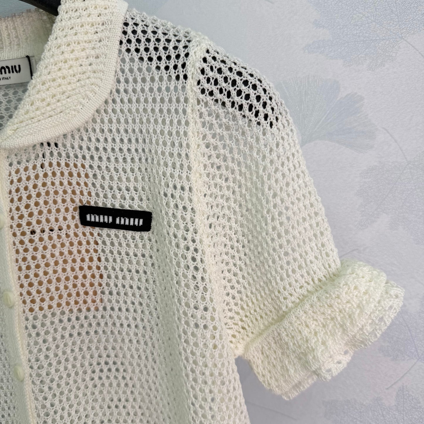 26SS NEUES weißes hohles Kurzarm-Strickoberteil