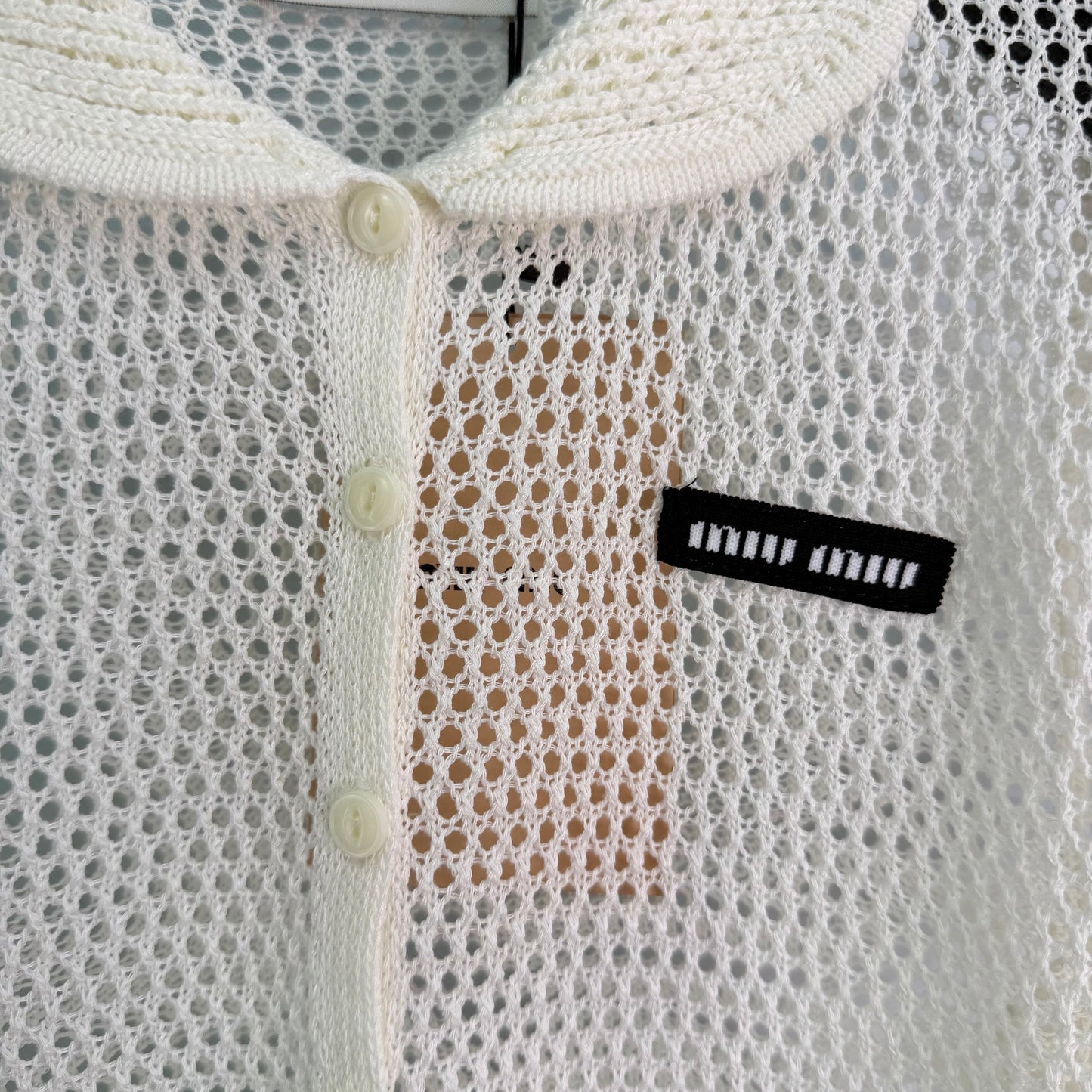 26SS NEUES weißes hohles Kurzarm-Strickoberteil