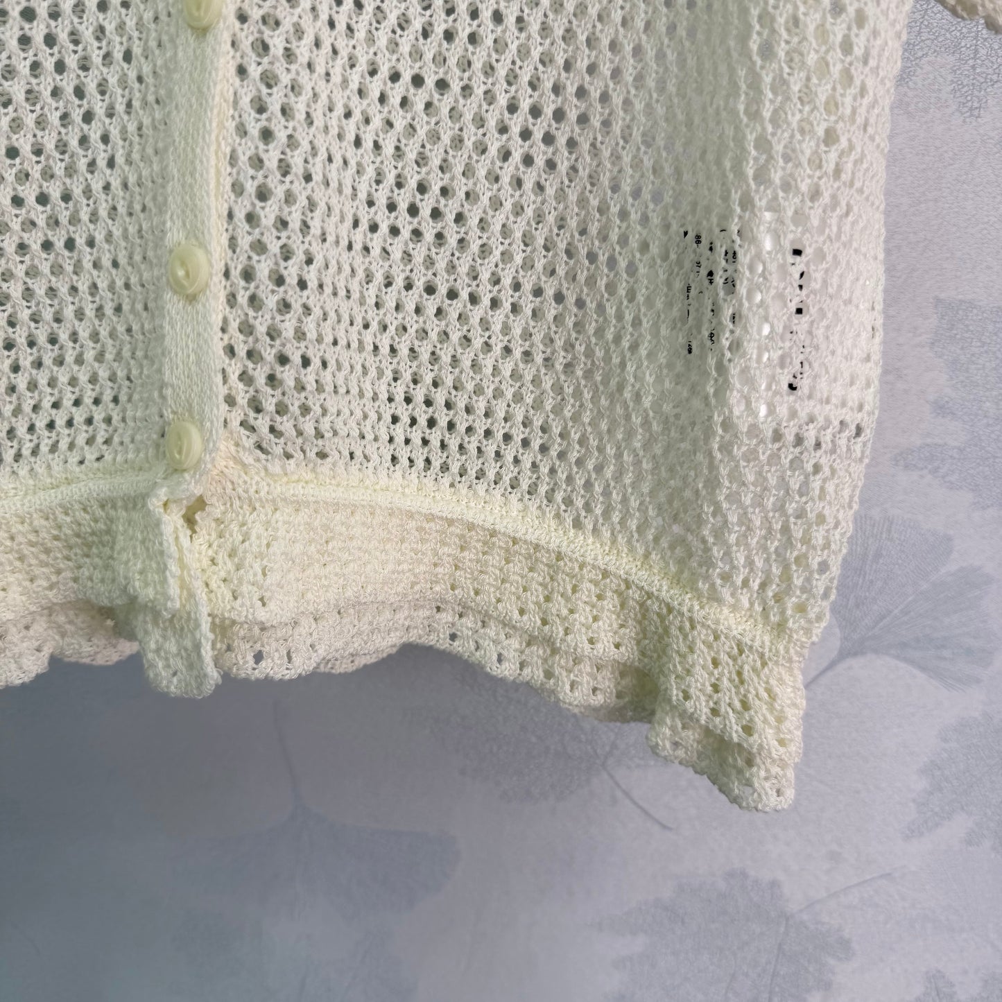26SS NEUES weißes hohles Kurzarm-Strickoberteil