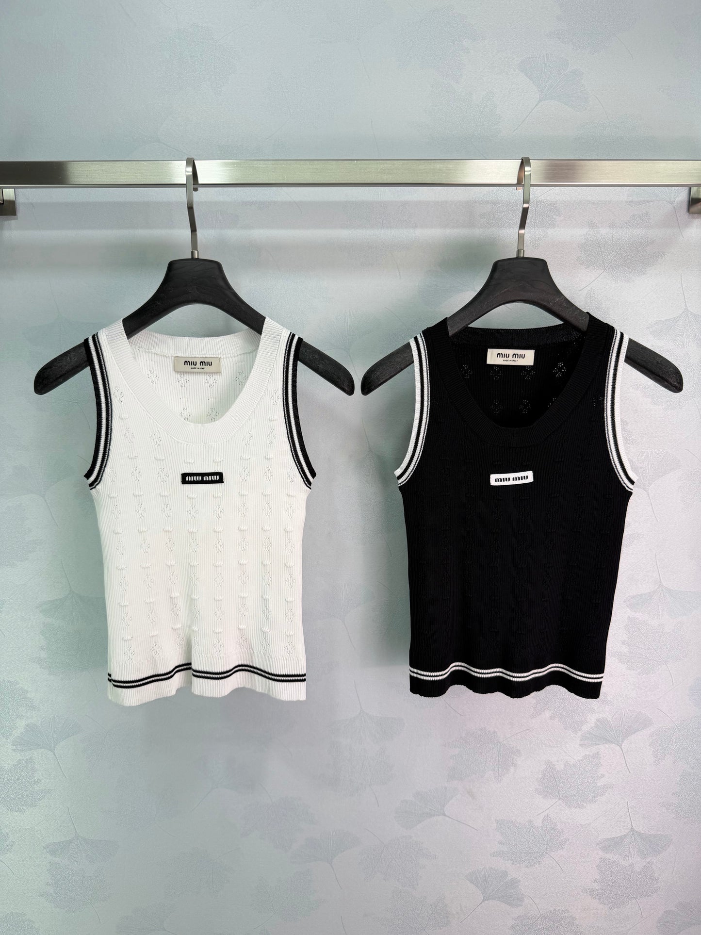 26SS NEW Hollow knitted vest
