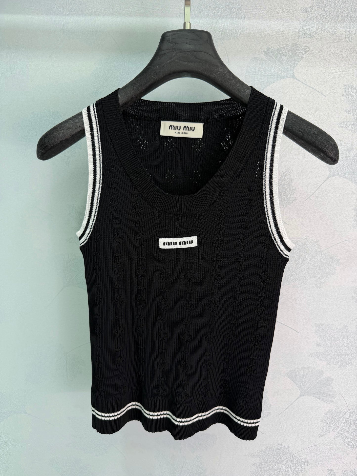 26SS NEW Hollow knitted vest