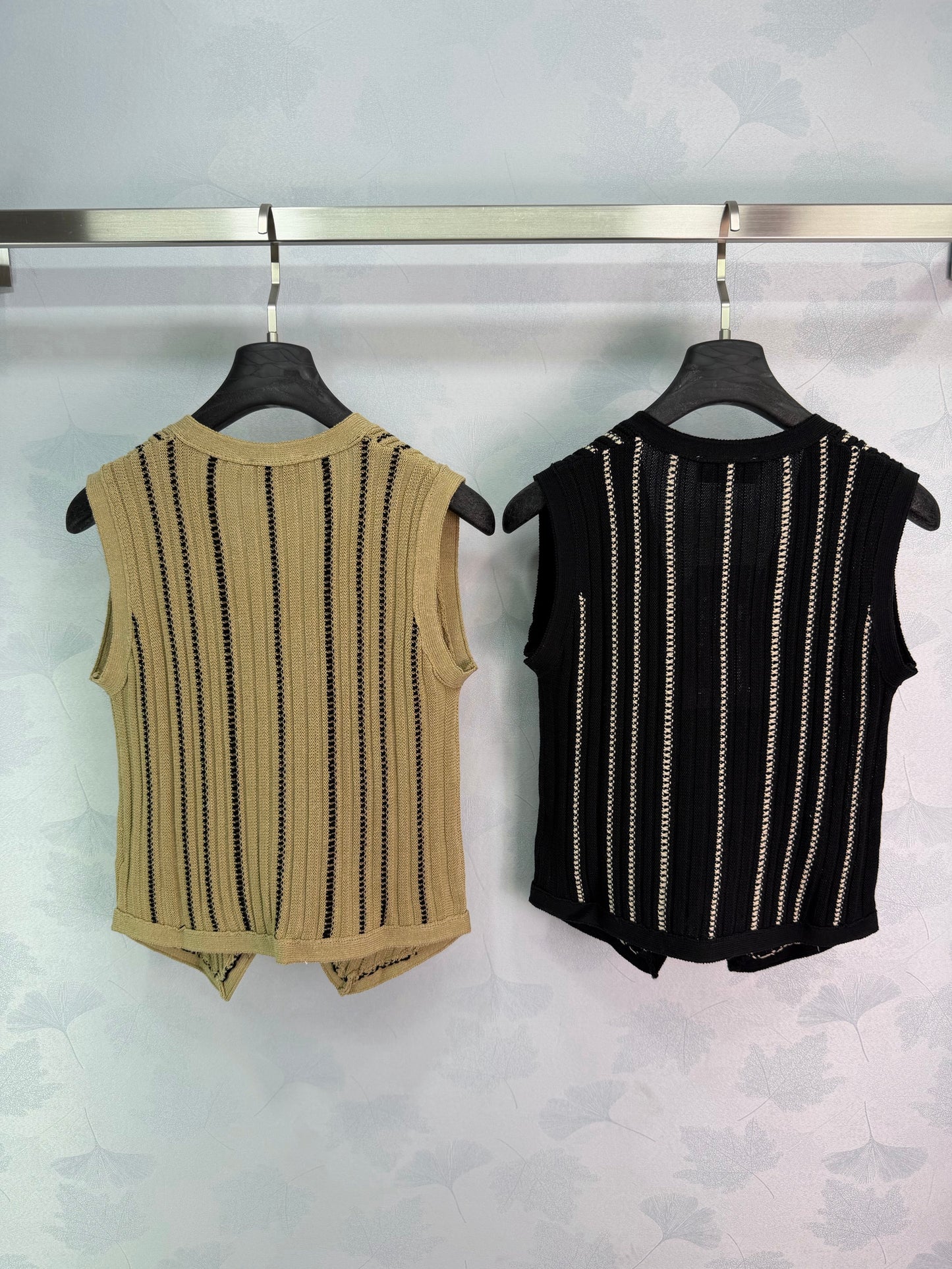 26SS NEW Striped knitted vest