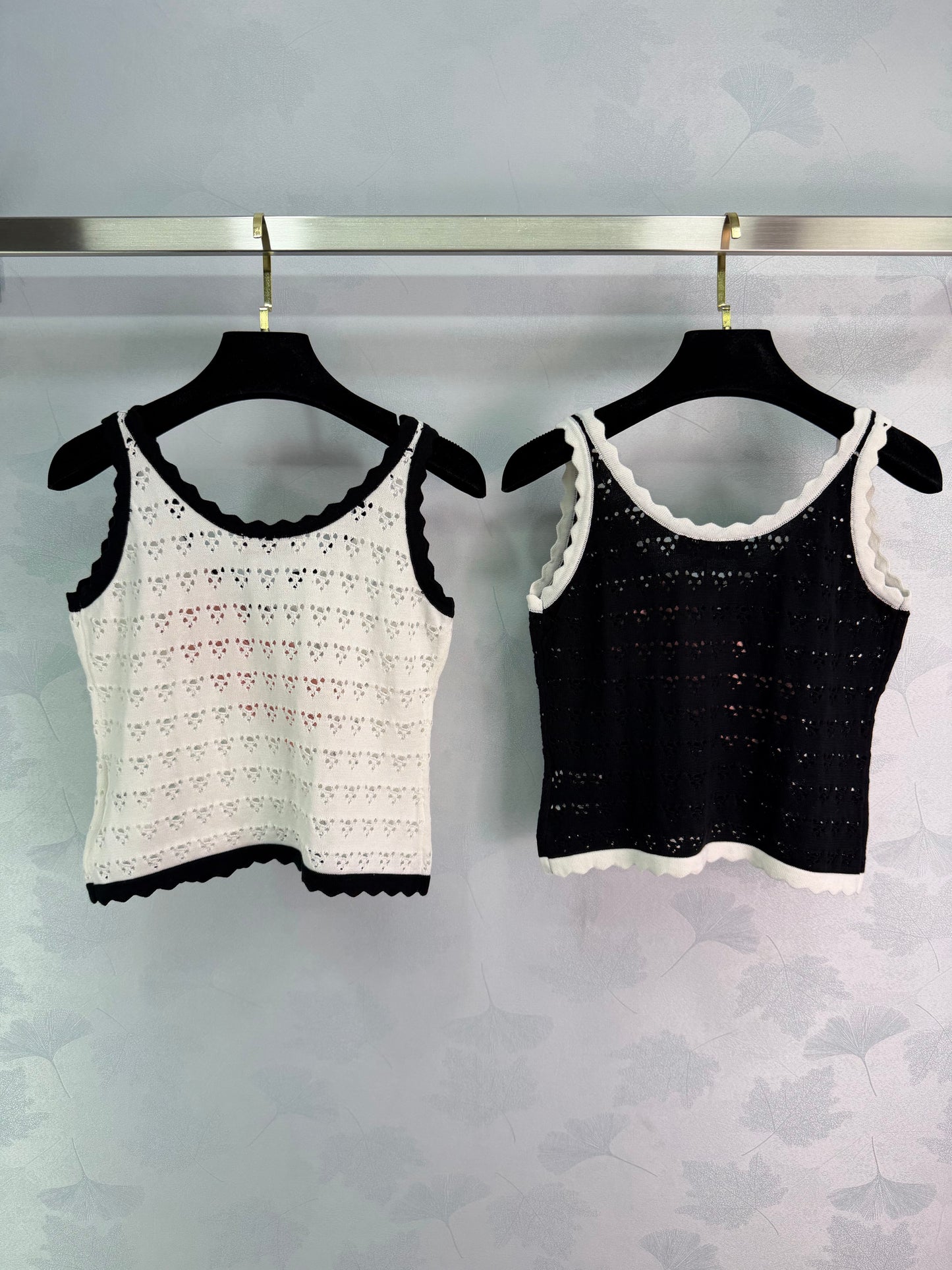 26SS NEW Hollow knitted vest