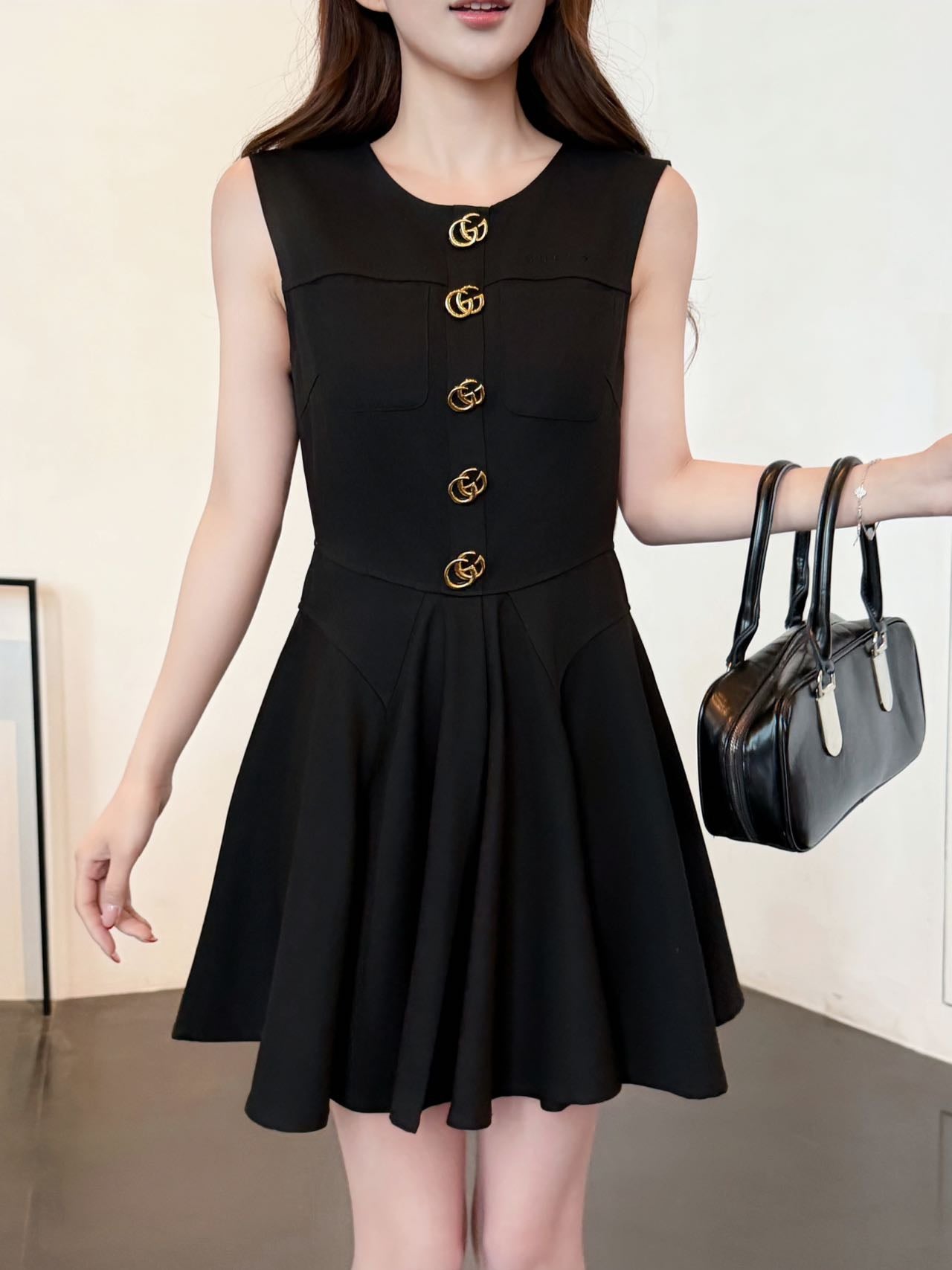 26SS NEW classic sleeveless dress
