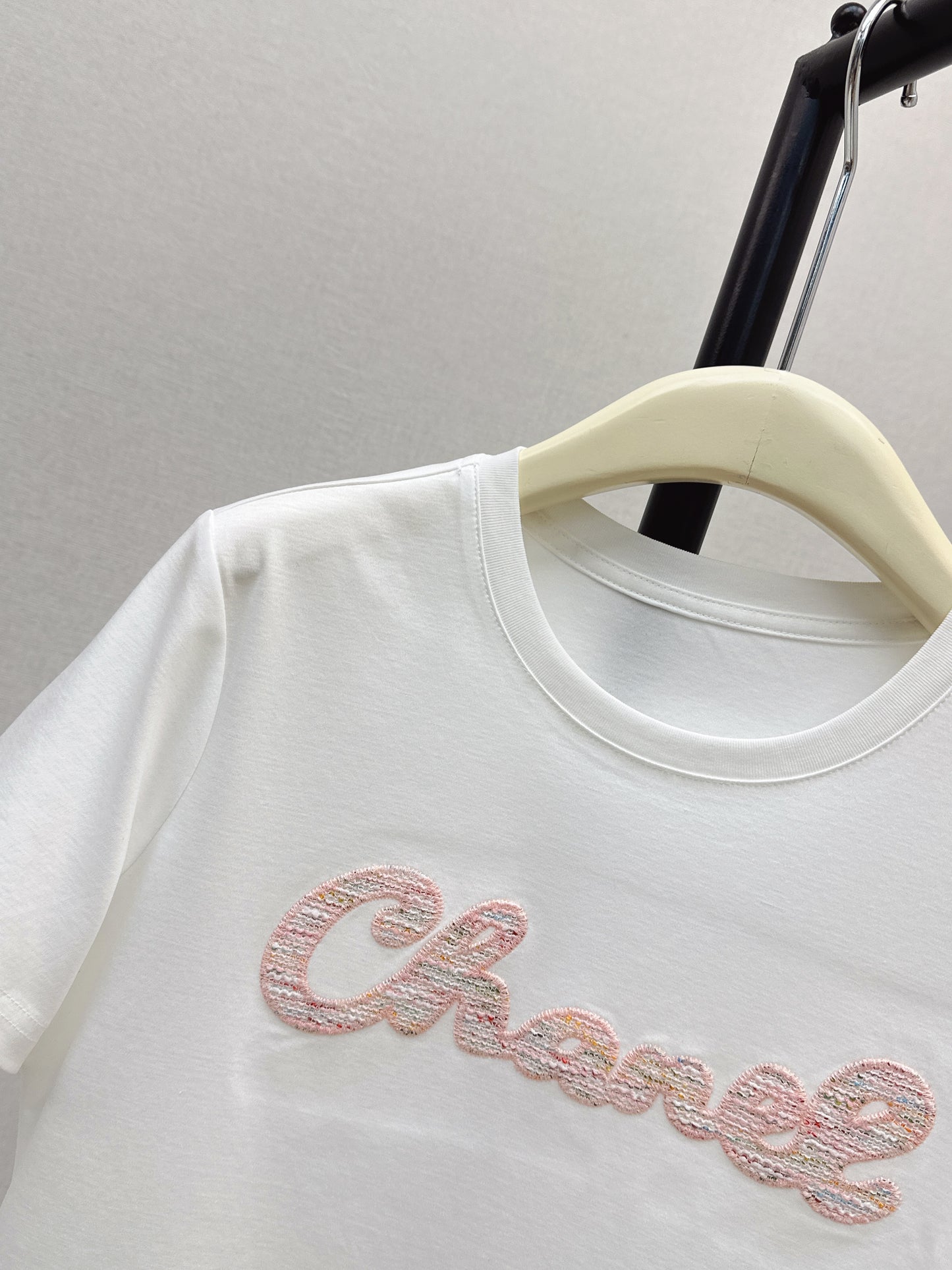 26SS NEW Xiaoxiangfeng Heavy Industry patchwork embroidered letters short-sleeved T-shirt