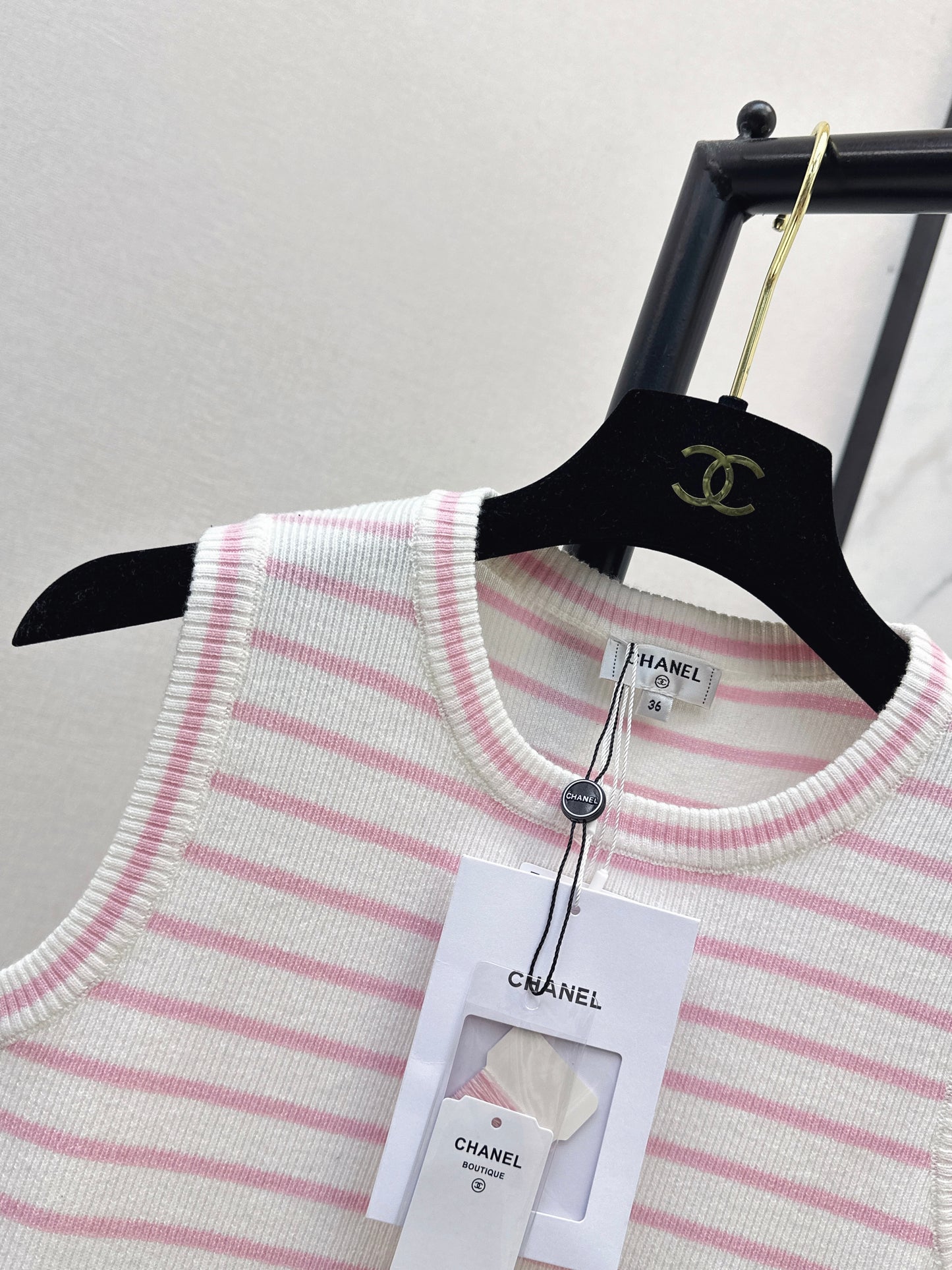 🔥Highest Quality🔥26SS NEW Beach Resort Series Striped Sleeveless Sweater