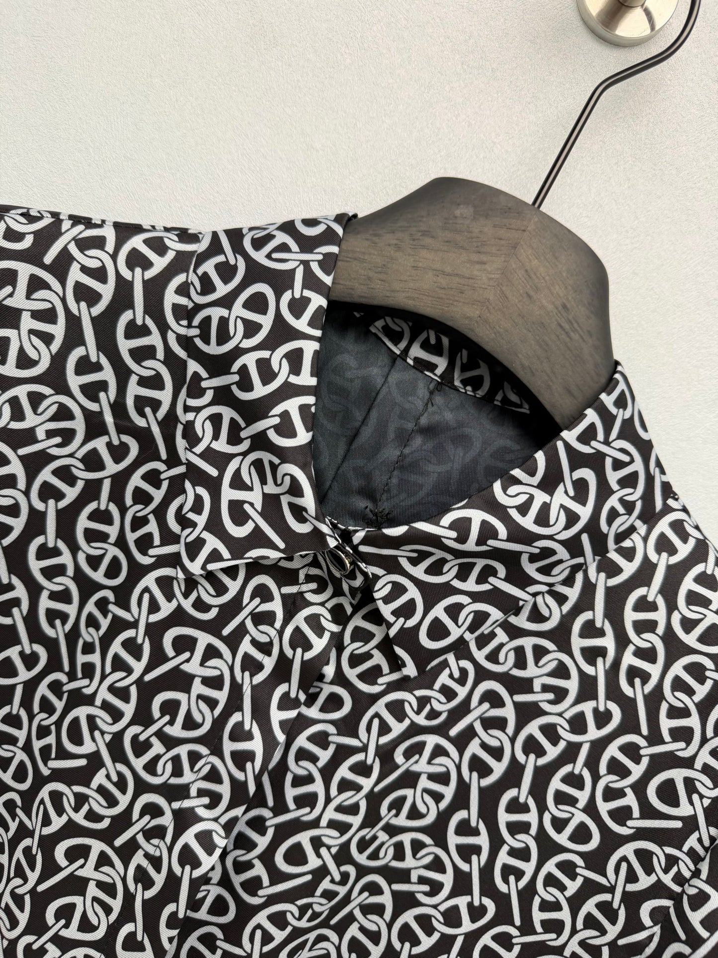 26SS NEW Silk pig nose print lapel long sleeve shirt
