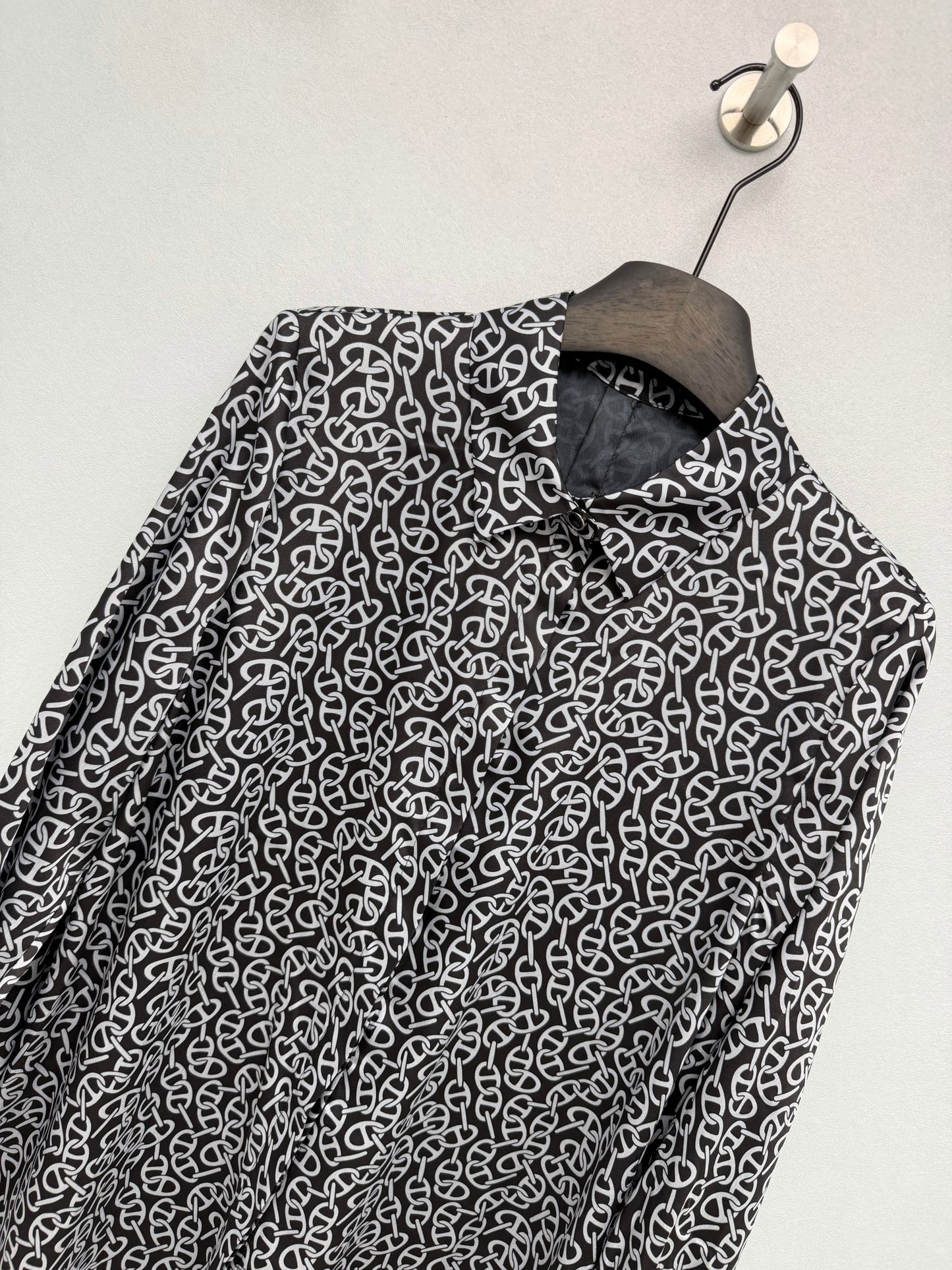 26SS NEW Silk pig nose print lapel long sleeve shirt