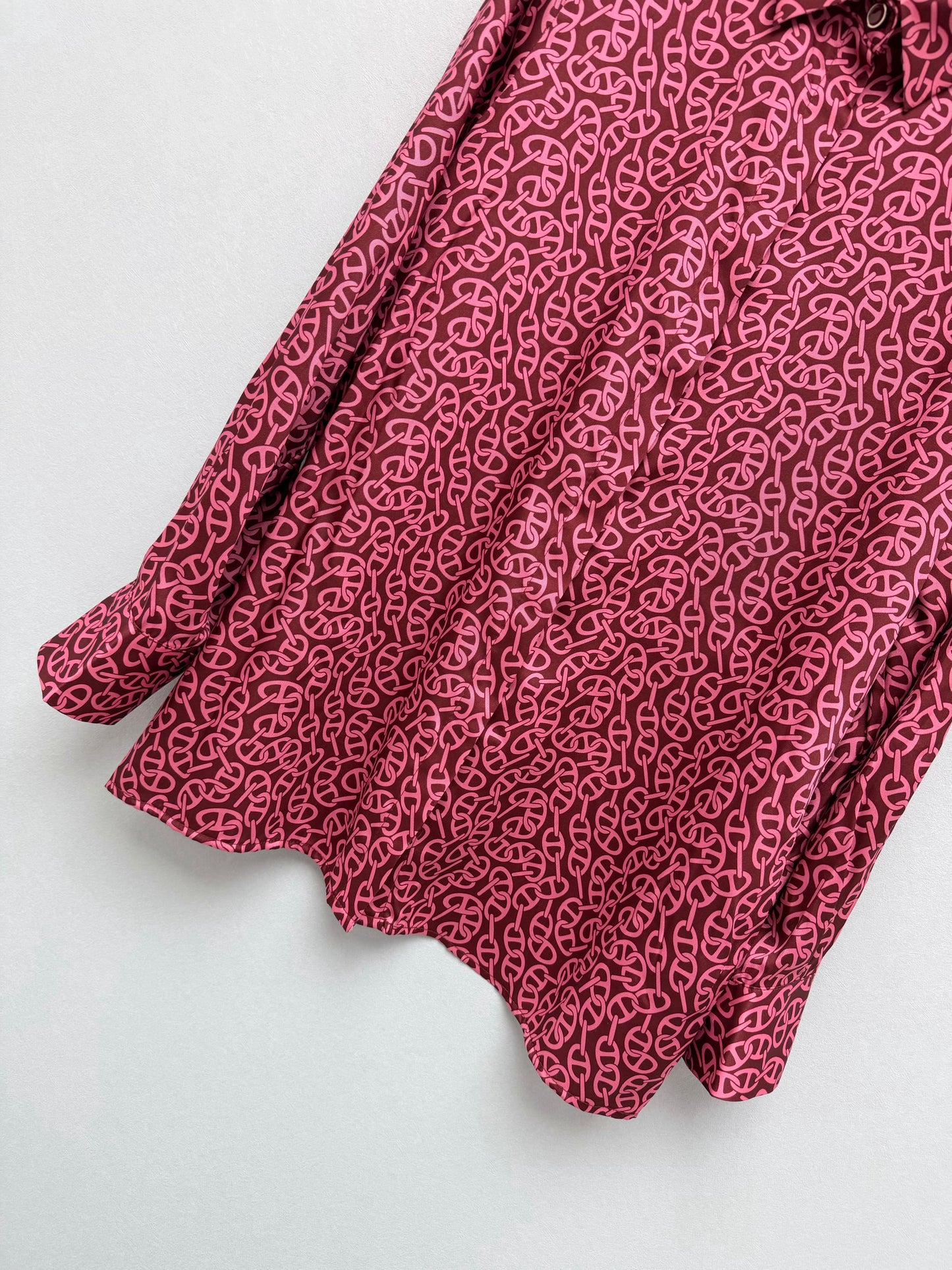26SS NEW Silk pig nose print lapel long sleeve shirt