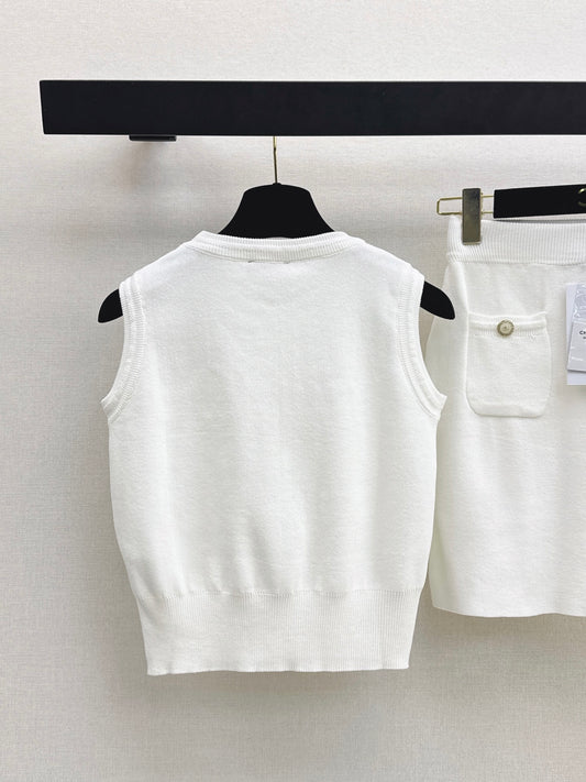 26SS NEW Knitted Set 🤍 Sleeveless vest+half skirt