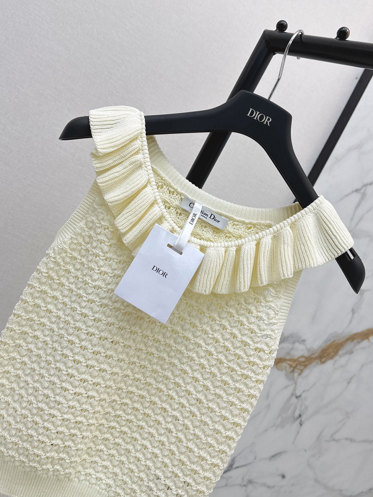 26SS NEW Ruffled Collar Openwork Crochet Vest
