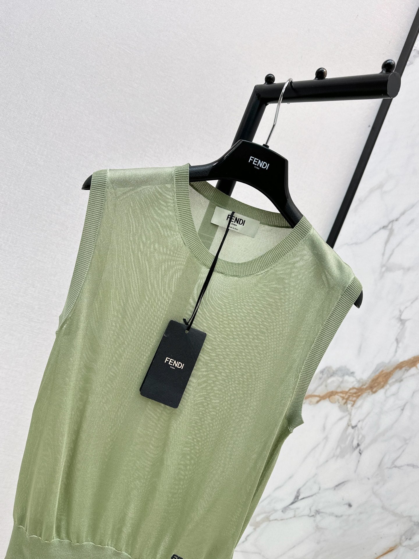 26SS NEW Olive Green Sleeveless Vest