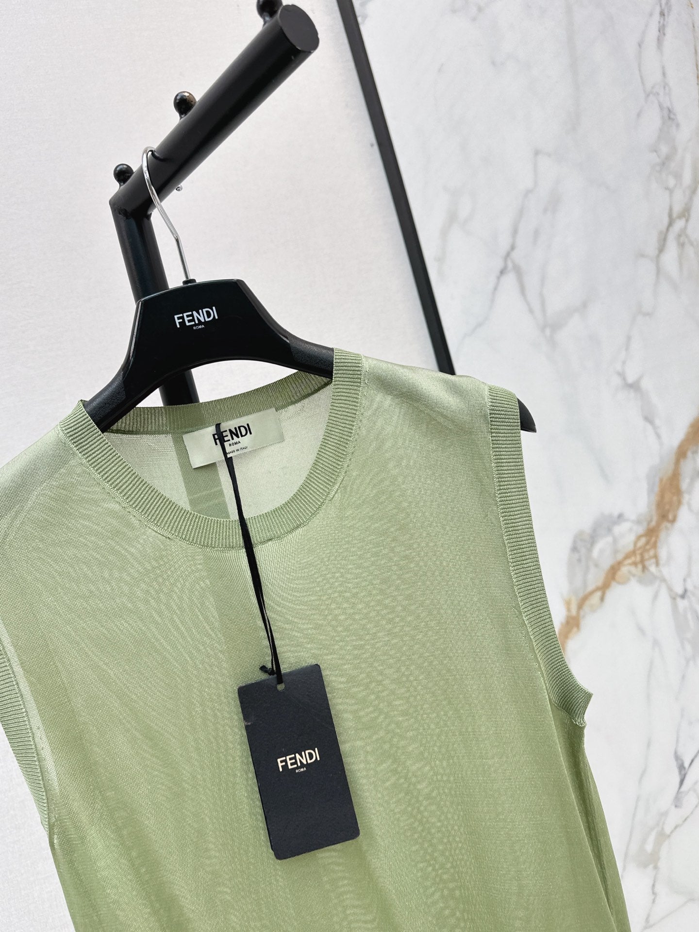 26SS NEW Olive Green Sleeveless Vest