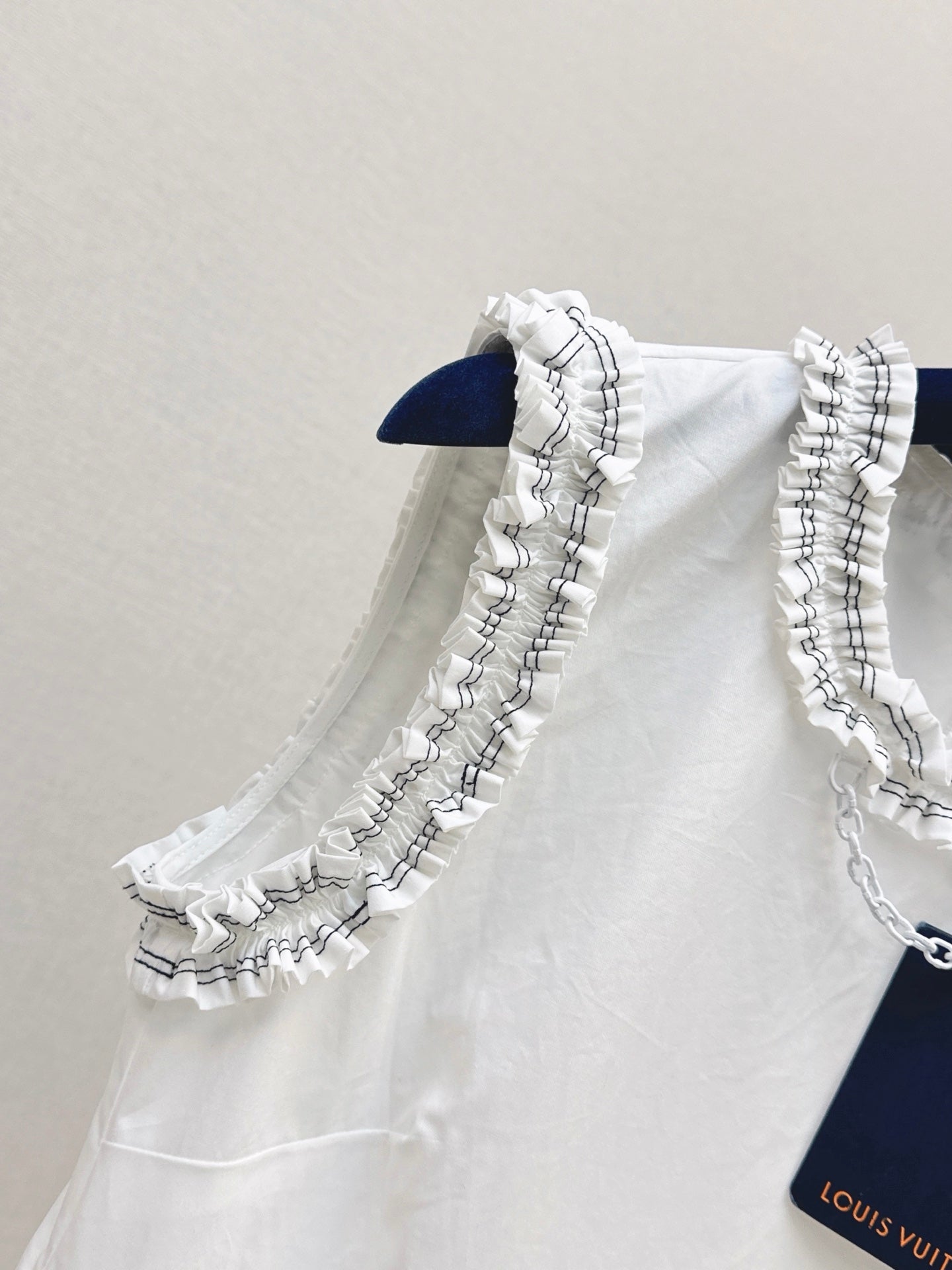 26SS NEW Sleeveless Top with Ruffled Hem