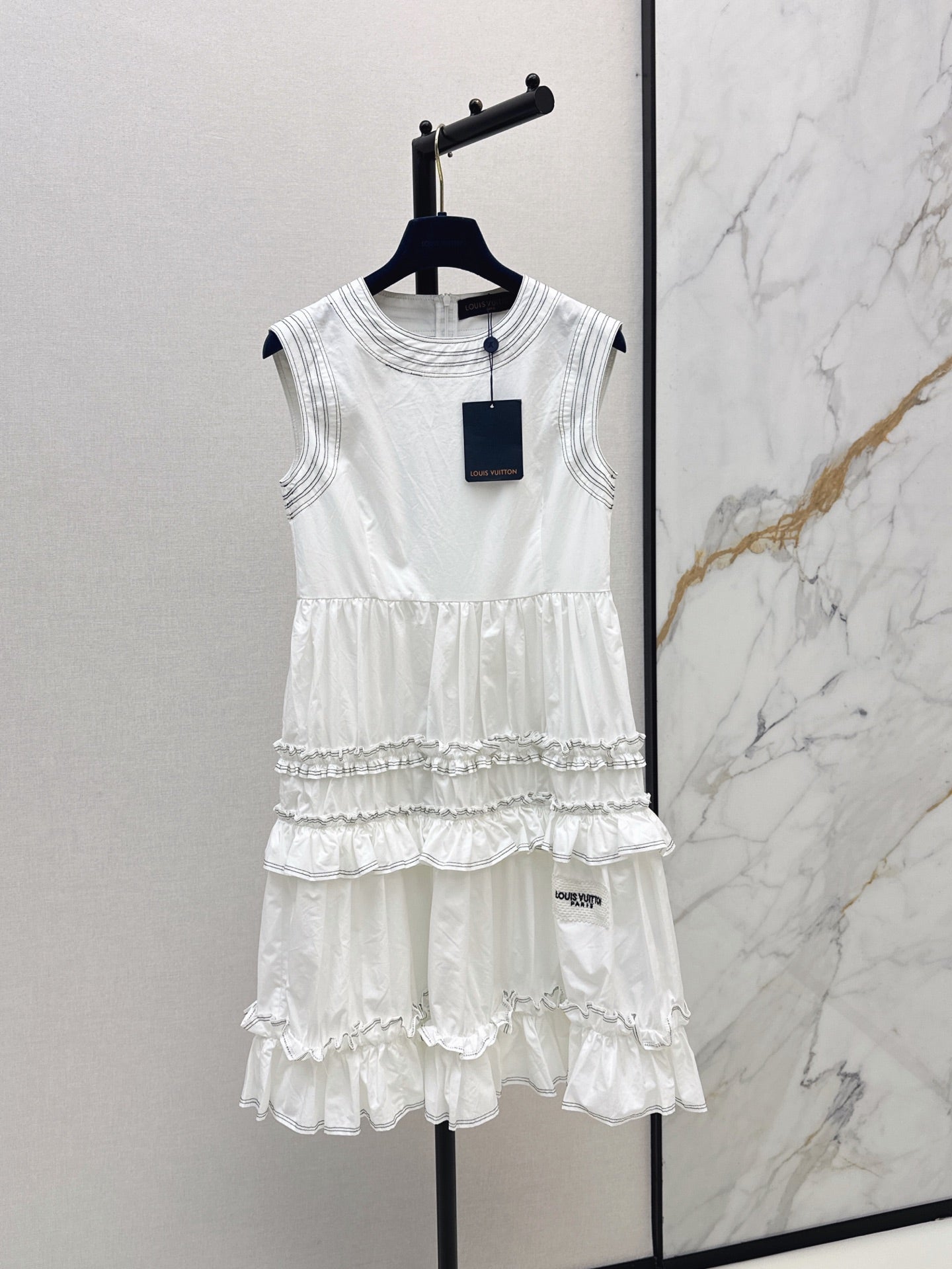 26SS NEW Sleeveless Long Dress with Ruffled Hem