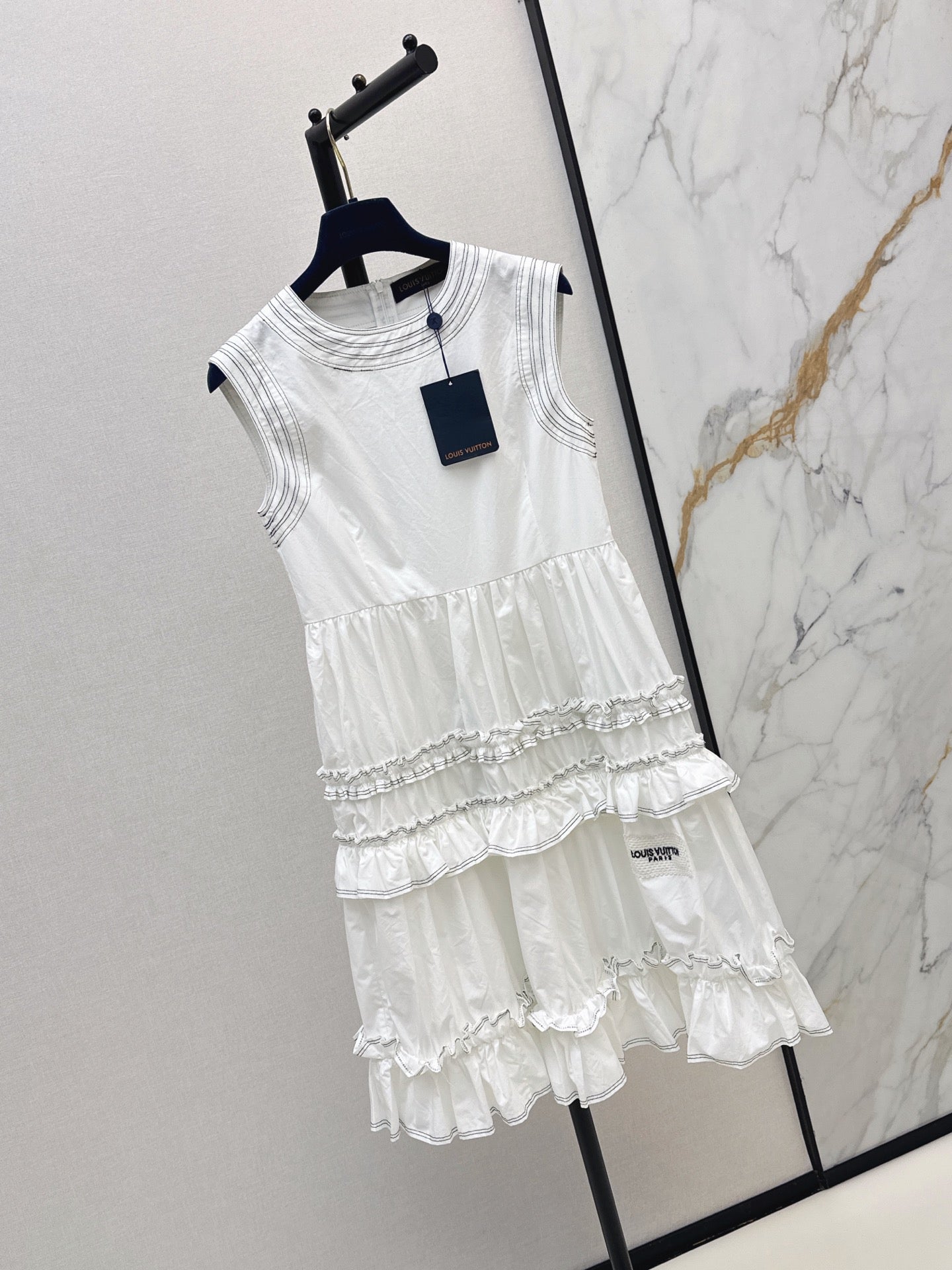 26SS NEW Sleeveless Long Dress with Ruffled Hem