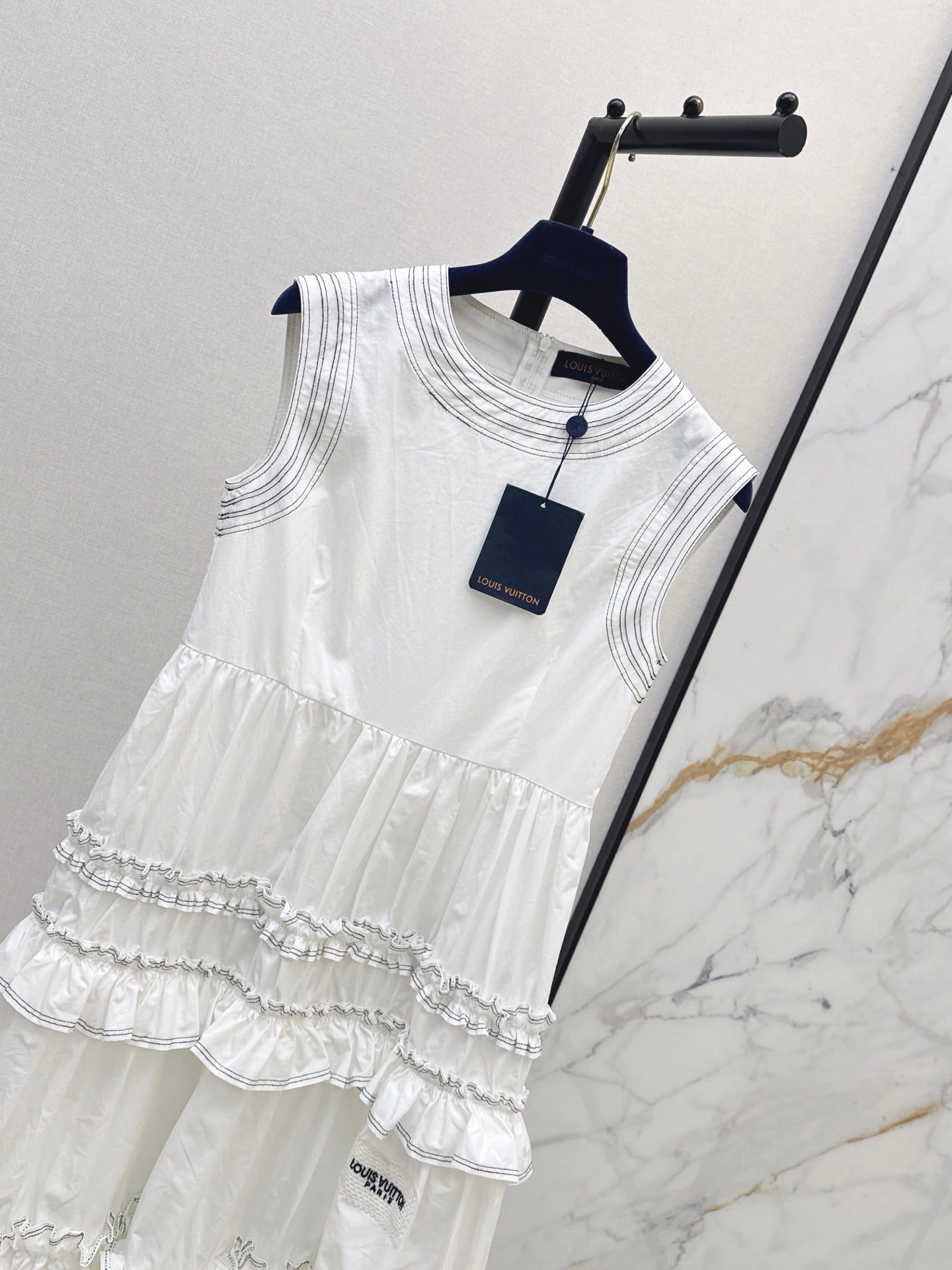 26SS NEW Sleeveless Long Dress with Ruffled Hem