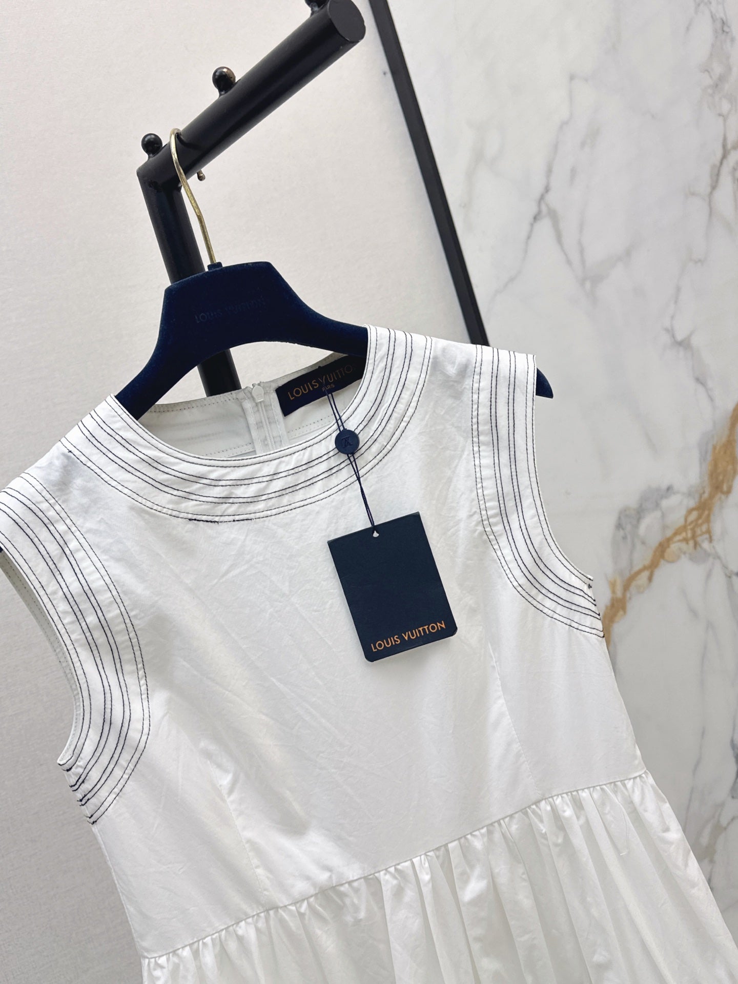 26SS NEW Sleeveless Long Dress with Ruffled Hem