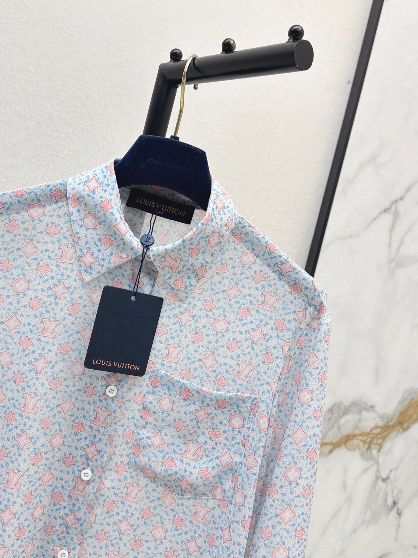 26SS NEW Logo Print Loose-fitting Morandi Color Shirt 🩵 Slightly Sheer