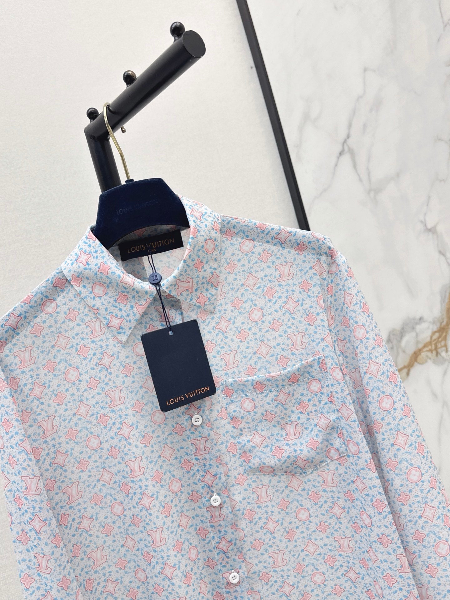 26SS NEW Logo Print Loose-fitting Morandi Color Shirt 🩵 Slightly Sheer