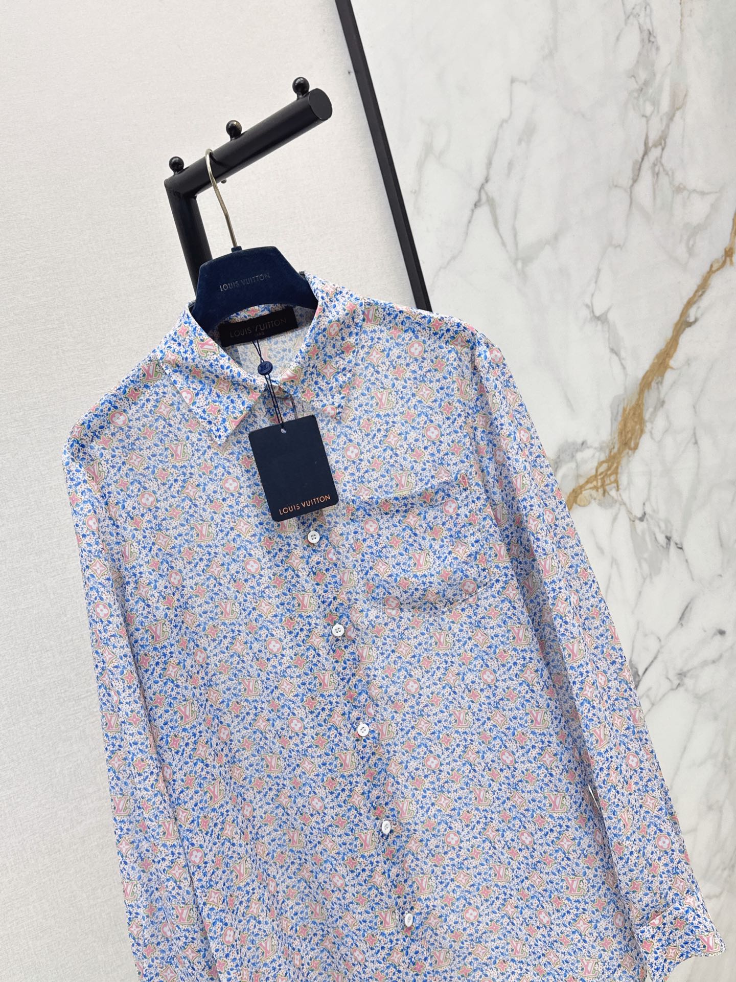 26SS NEW Logo Print Loose-fitting Morandi Color Shirt 🩵 Slightly Sheer