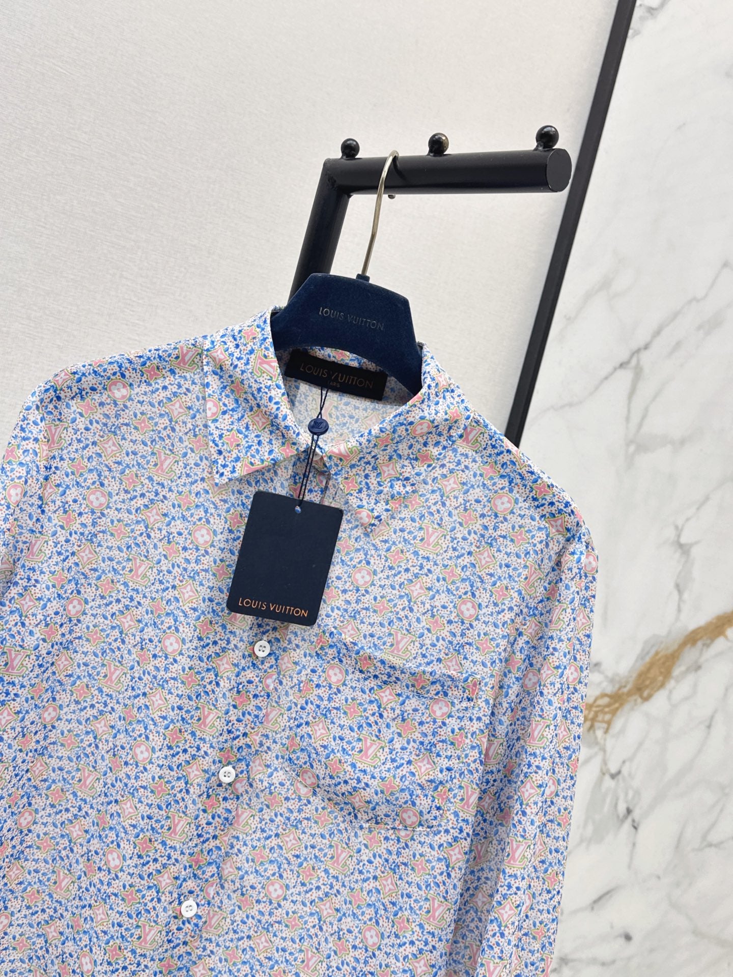 26SS NEW Logo Print Loose-fitting Morandi Color Shirt 🩵 Slightly Sheer
