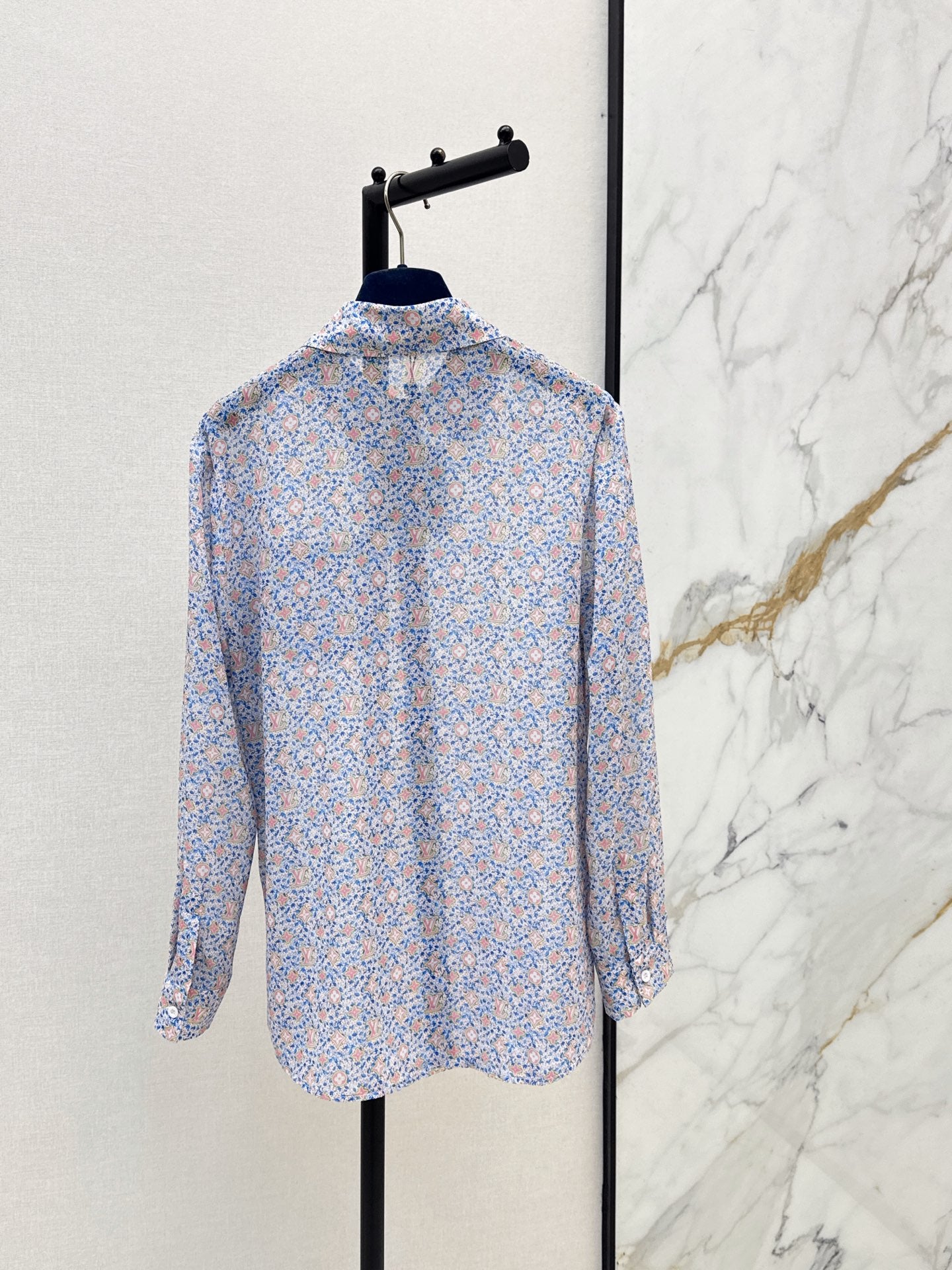 26SS NEW Logo Print Loose-fitting Morandi Color Shirt 🩵 Slightly Sheer