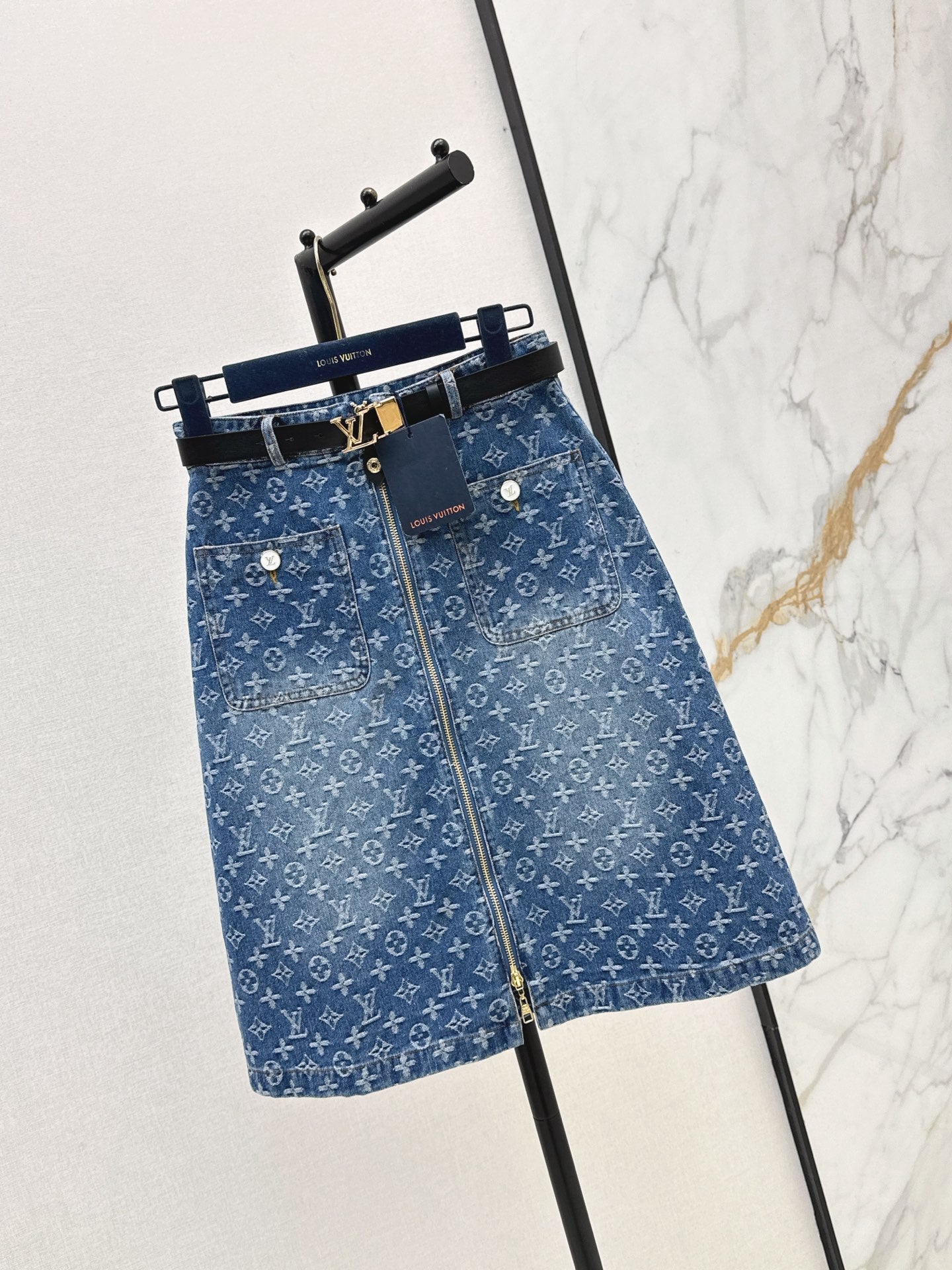 26SS NEW monogram denim midi skirt 🩵 Super stylish