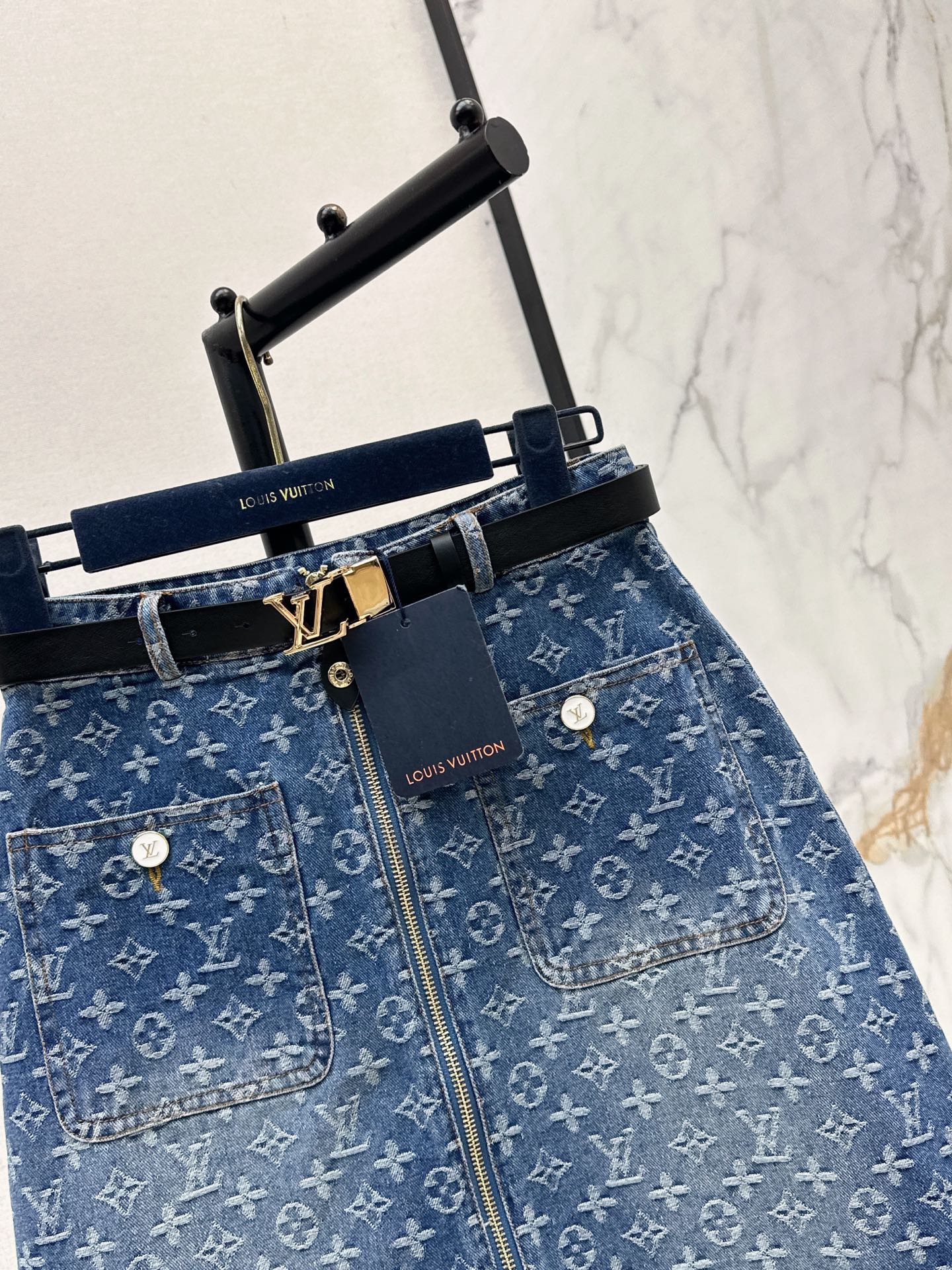 26SS NEW monogram denim midi skirt 🩵 Super stylish
