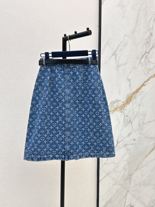 26SS NEW monogram denim midi skirt 🩵 Super stylish