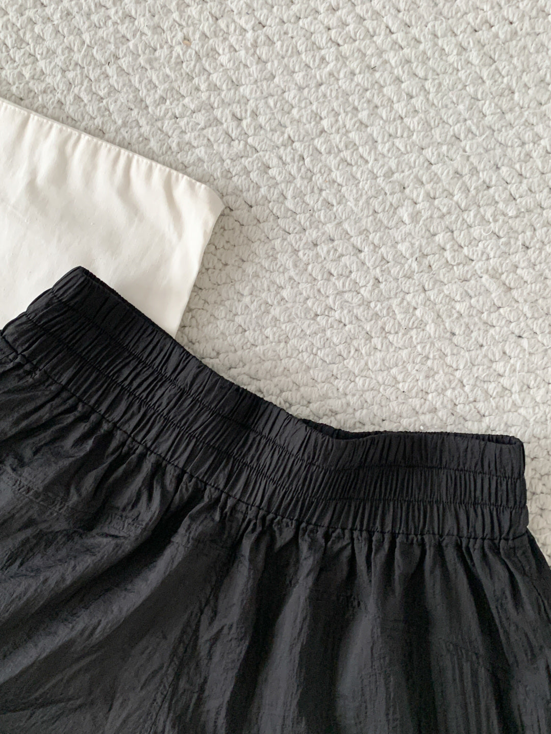 🔥Highest Quality🔥26SS NEW Beach Collection: New Black and White Color Block Hooded Drawstring Shorts