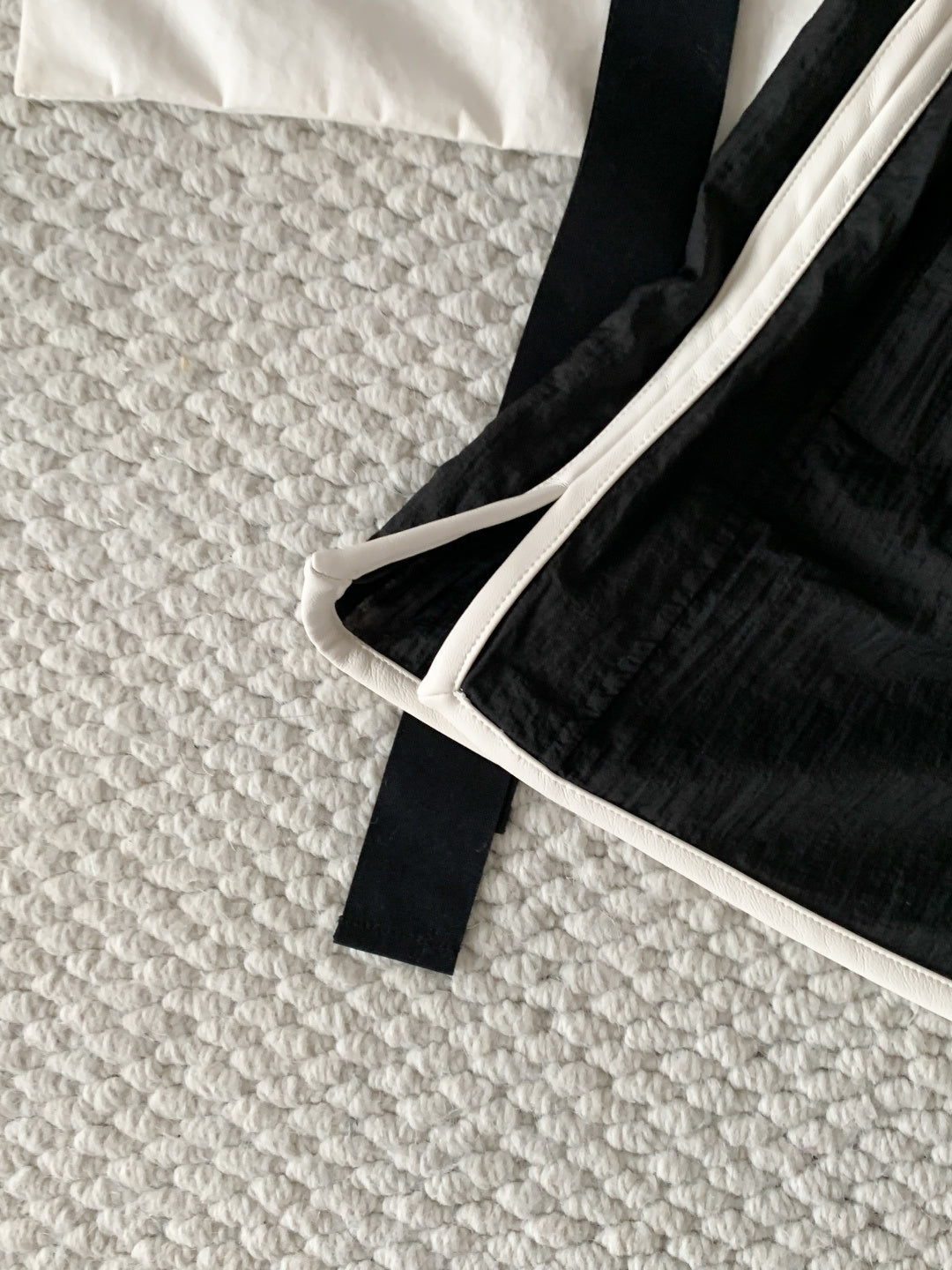 🔥Highest Quality🔥26SS NEW Beach Collection: New Black and White Color Block Hooded Drawstring Shorts