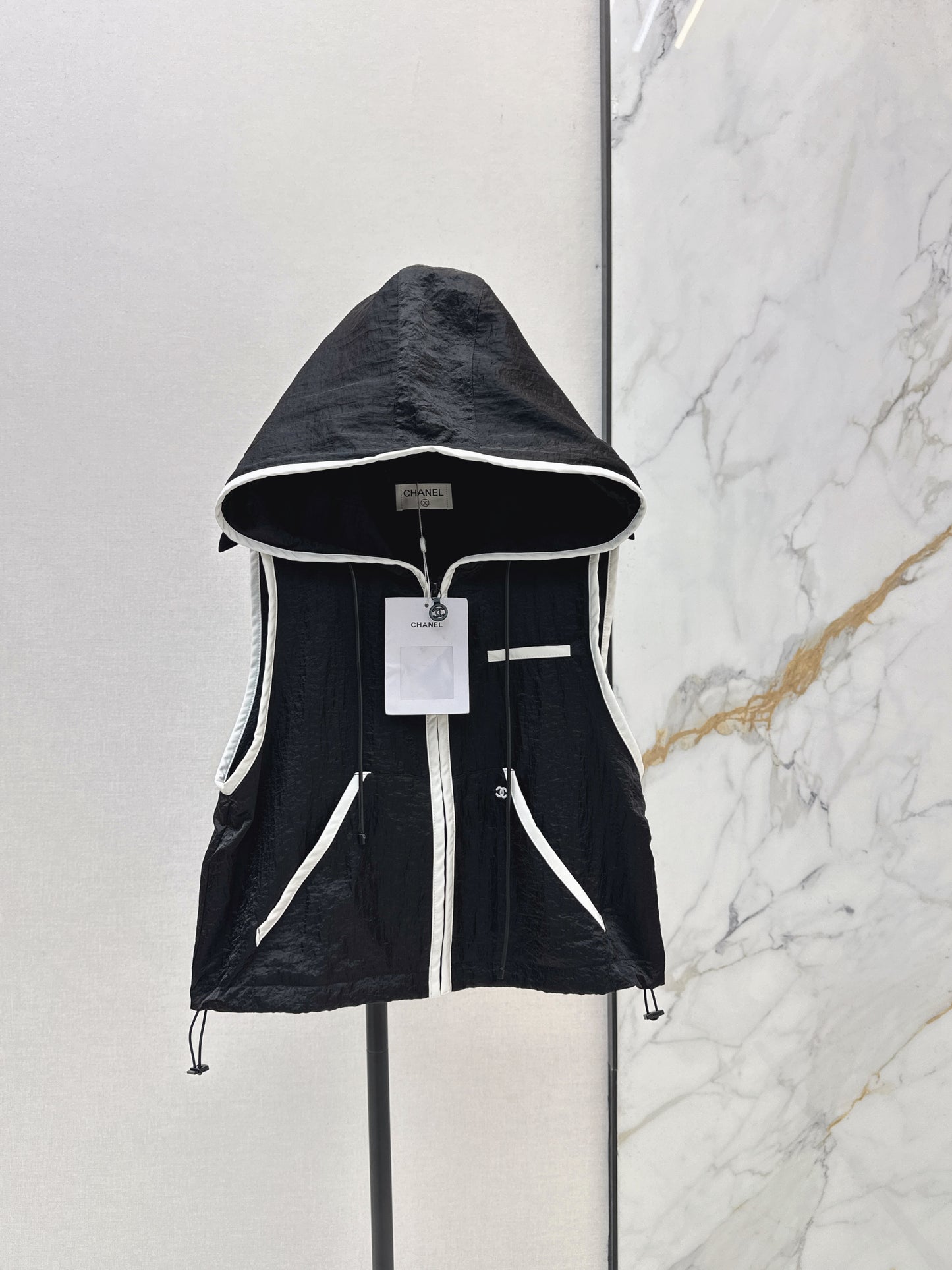 26SS NEW Coco Girl Beach Series Sporty Hooded Jacket 🖤