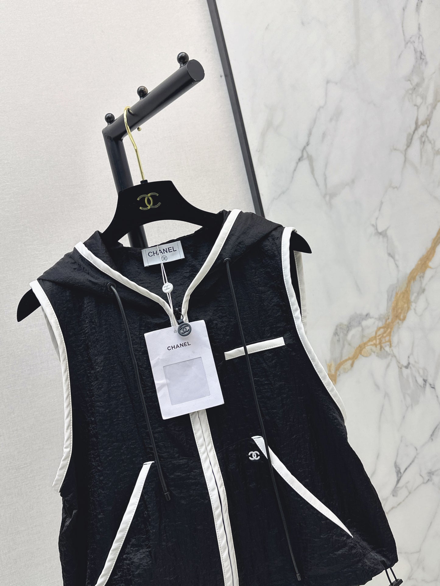 26SS NEW Coco Girl Beach Series Sporty Hooded Jacket 🖤