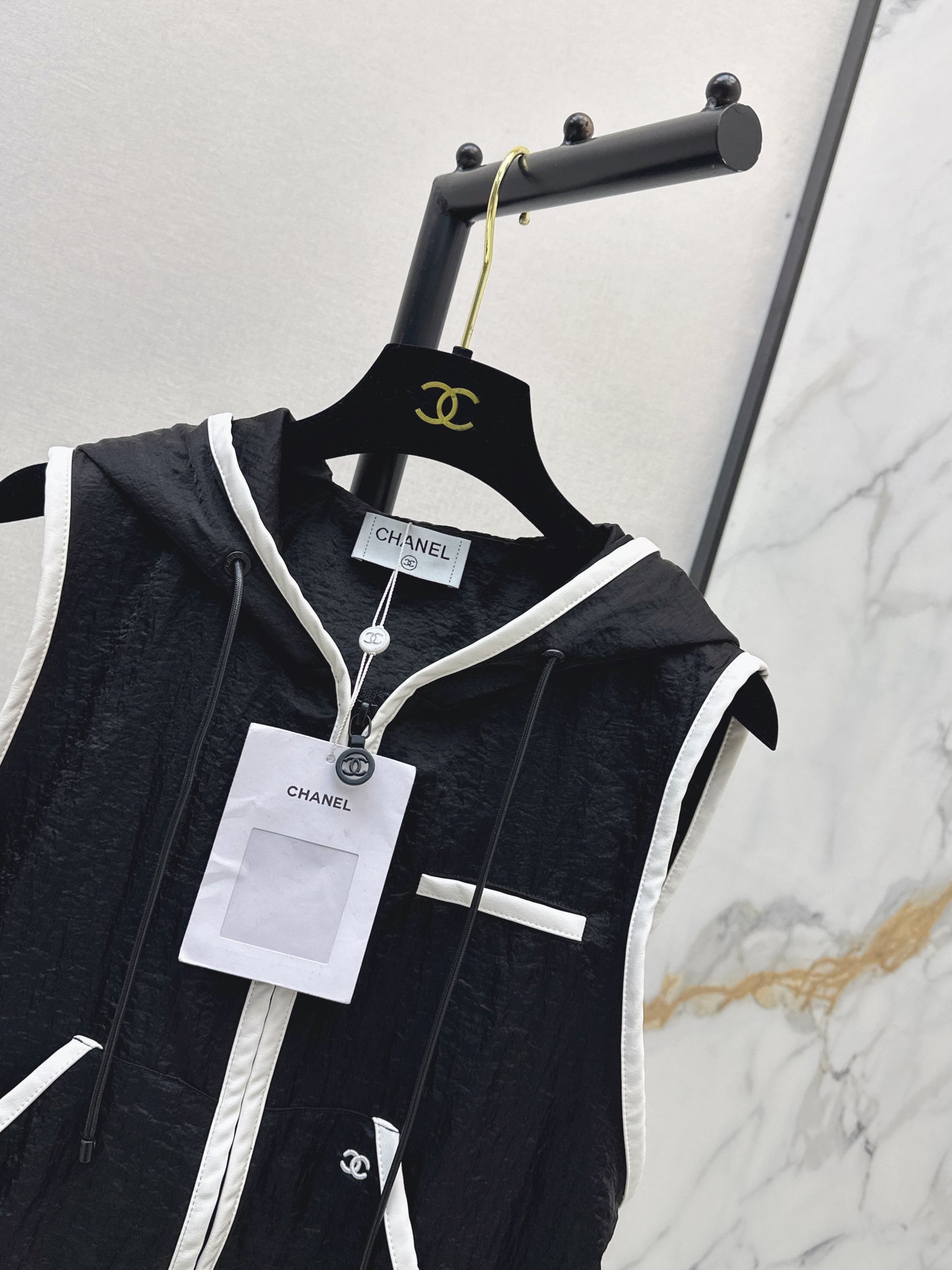 26SS NEW Coco Girl Beach Series Sporty Hooded Jacket 🖤