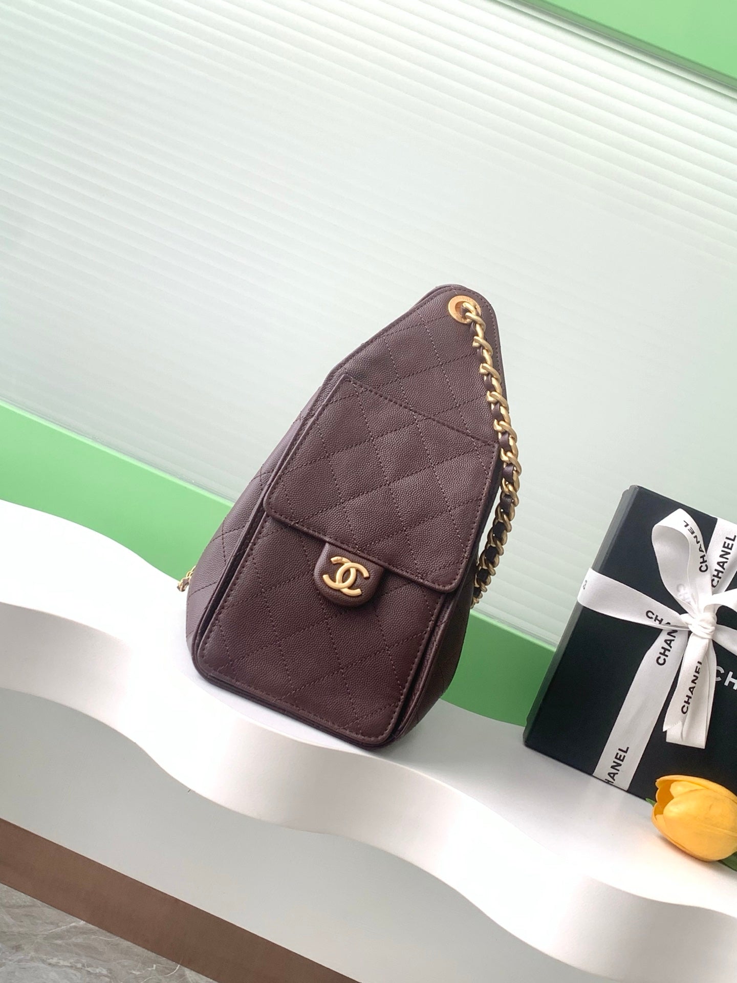 26SS NEW Gum-Patterned Leather Hip Hop Bag