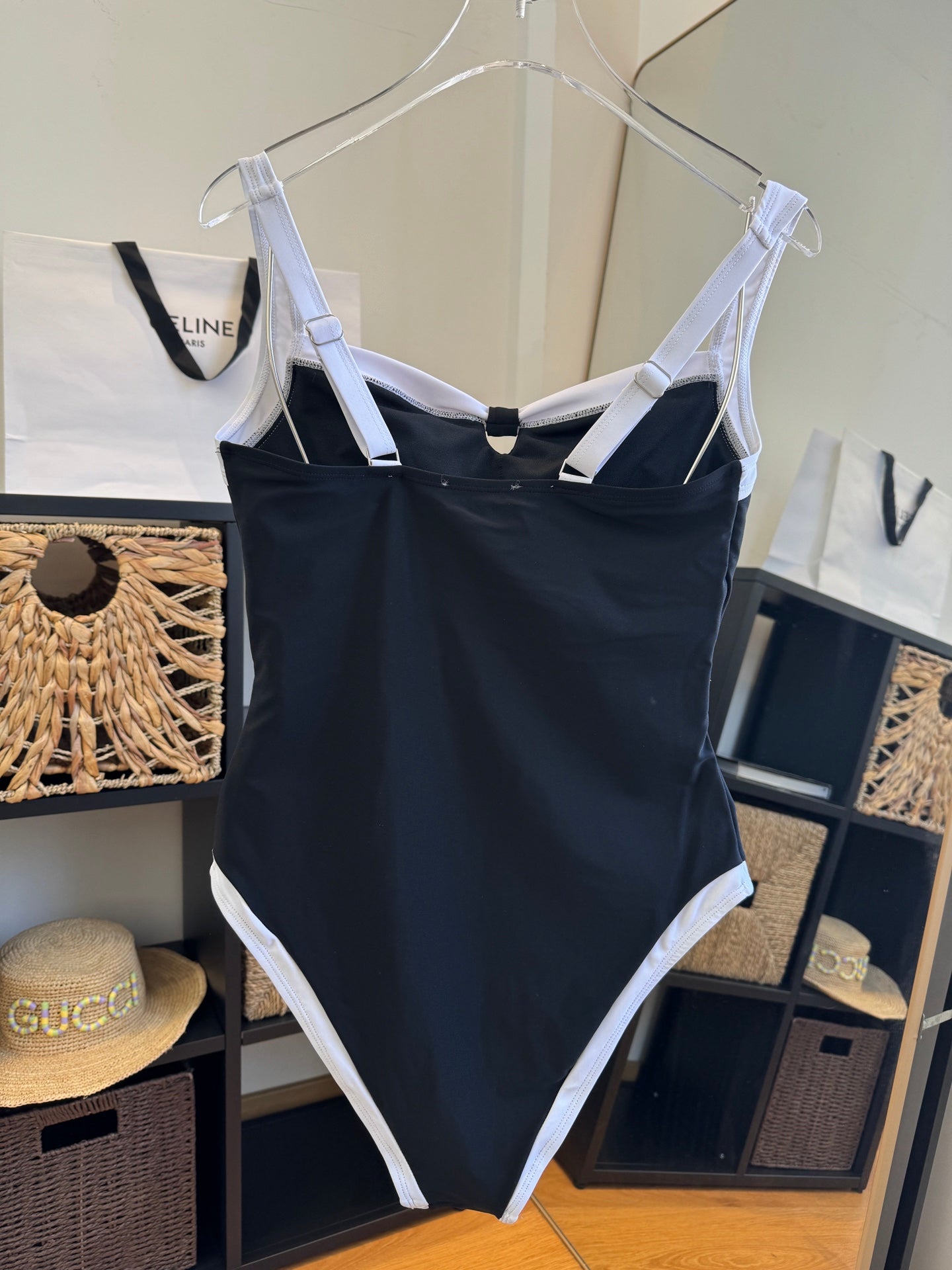 26SS NEW One-Piece Bikini Swimsuit 👙