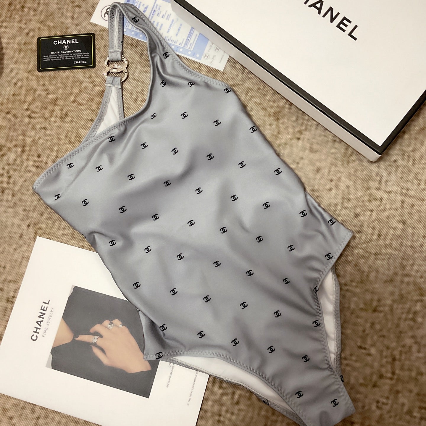 26SS NEW Grey One-Shoulder One-Piece Swimsuit 👙